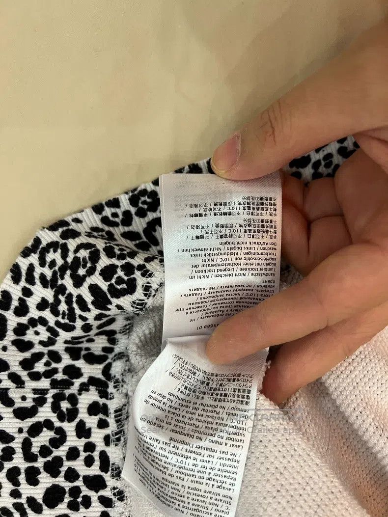 Valentino Valentino Sweatshirt Size S / US 4 / IT 40 - 4 Thumbnail