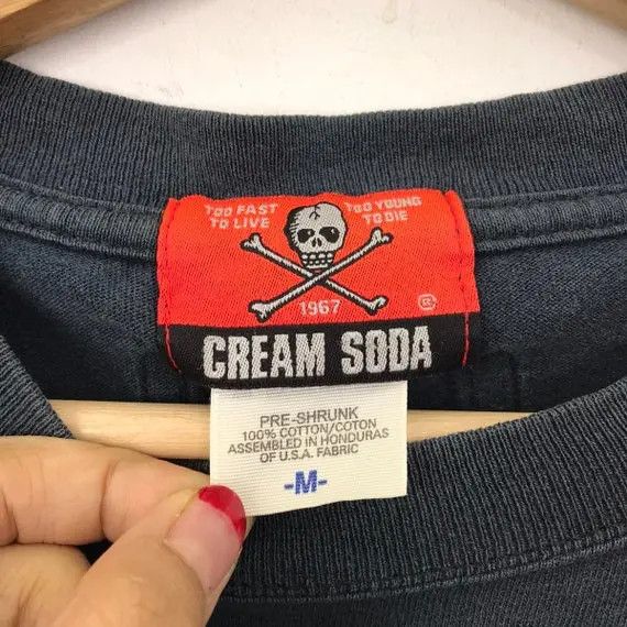 Japanese Brand Vtg CREAM SODA JAPAN Skull Skate Tee Shirt Live Young Die Size US M / EU 48-50 / 2 - 4 Thumbnail