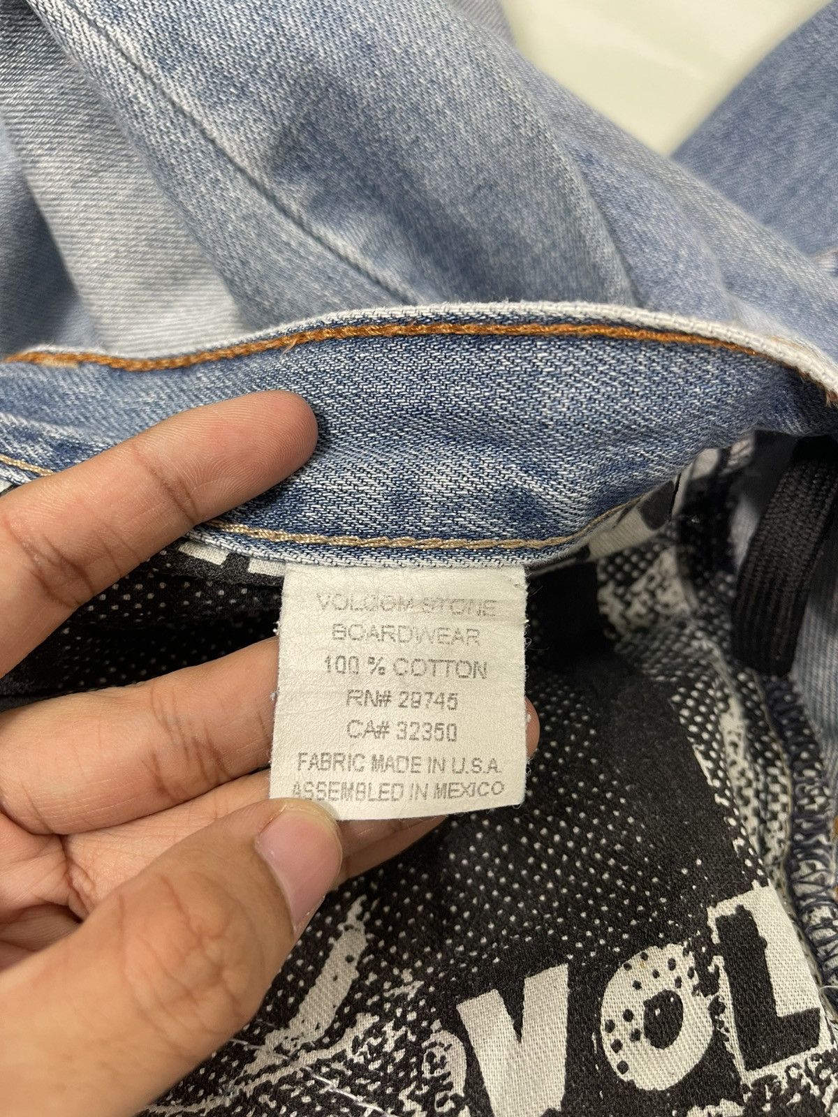 Volcom × Von Dutch Volcom Stone Boardwear Fabric Made In Usa Faded Blue Jeans Size US 32 / EU 48 - 17 Thumbnail