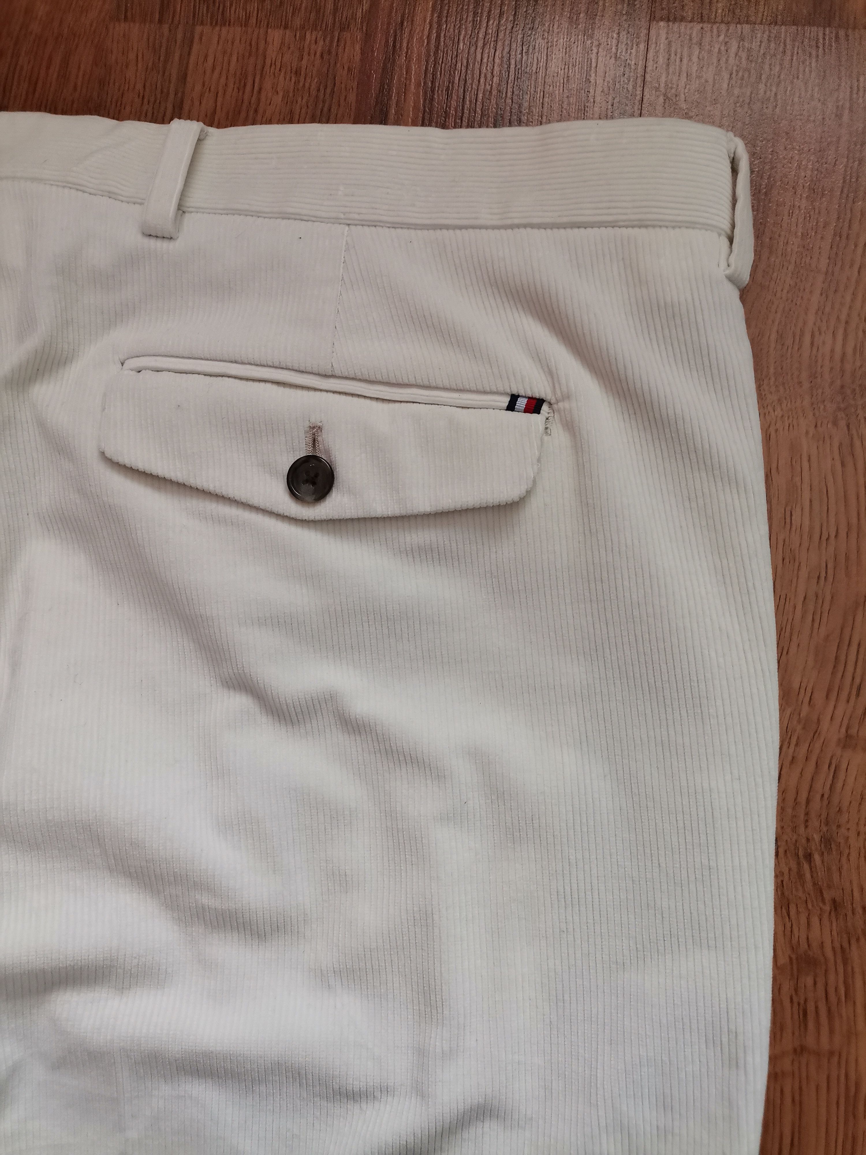 Tommy Hilfiger Tommy Hilfiger Tailored Corduroy Pants Size US 38 / EU 54 - 6 Thumbnail