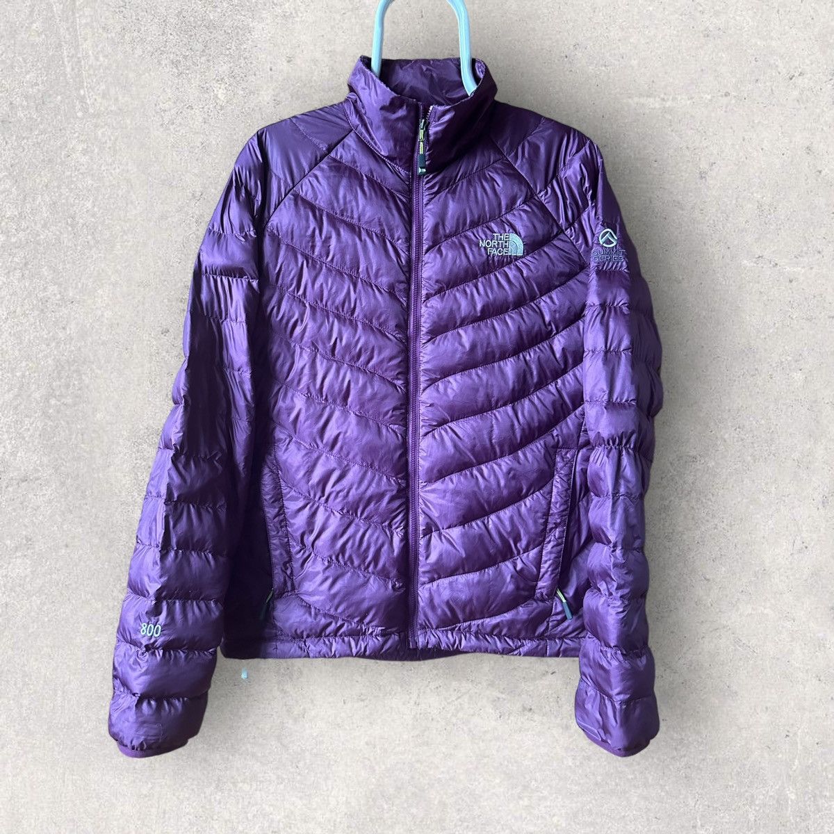 image of The North Face Summer Series 800 Puffer Jacket in Purple, Women's (Size Large)