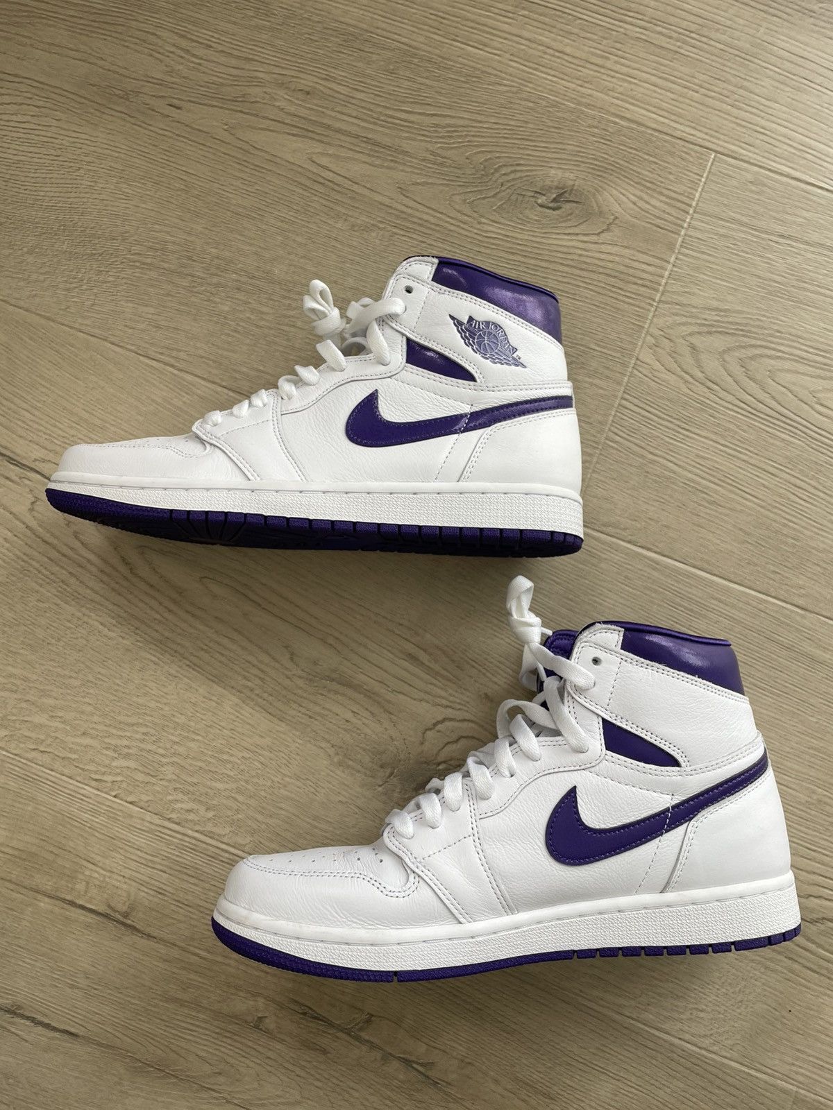 Jordan Brand Air Jordan 1 High OG Purple Size US 9.5 / IT 39.5 - 5 Thumbnail