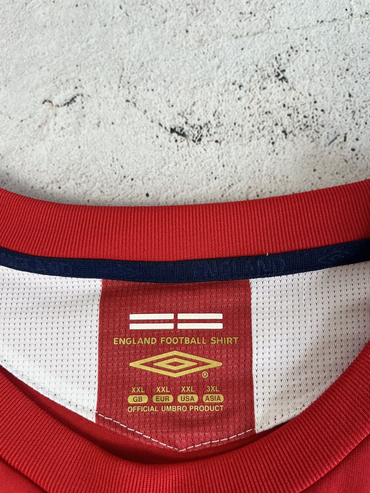 Umbro ENGLAND NATIONALS 2006/2008 AWAY FOOTBAL SOCCER JERSEY UMBRO Size US XXL / EU 58 / 5 - 7 Thumbnail