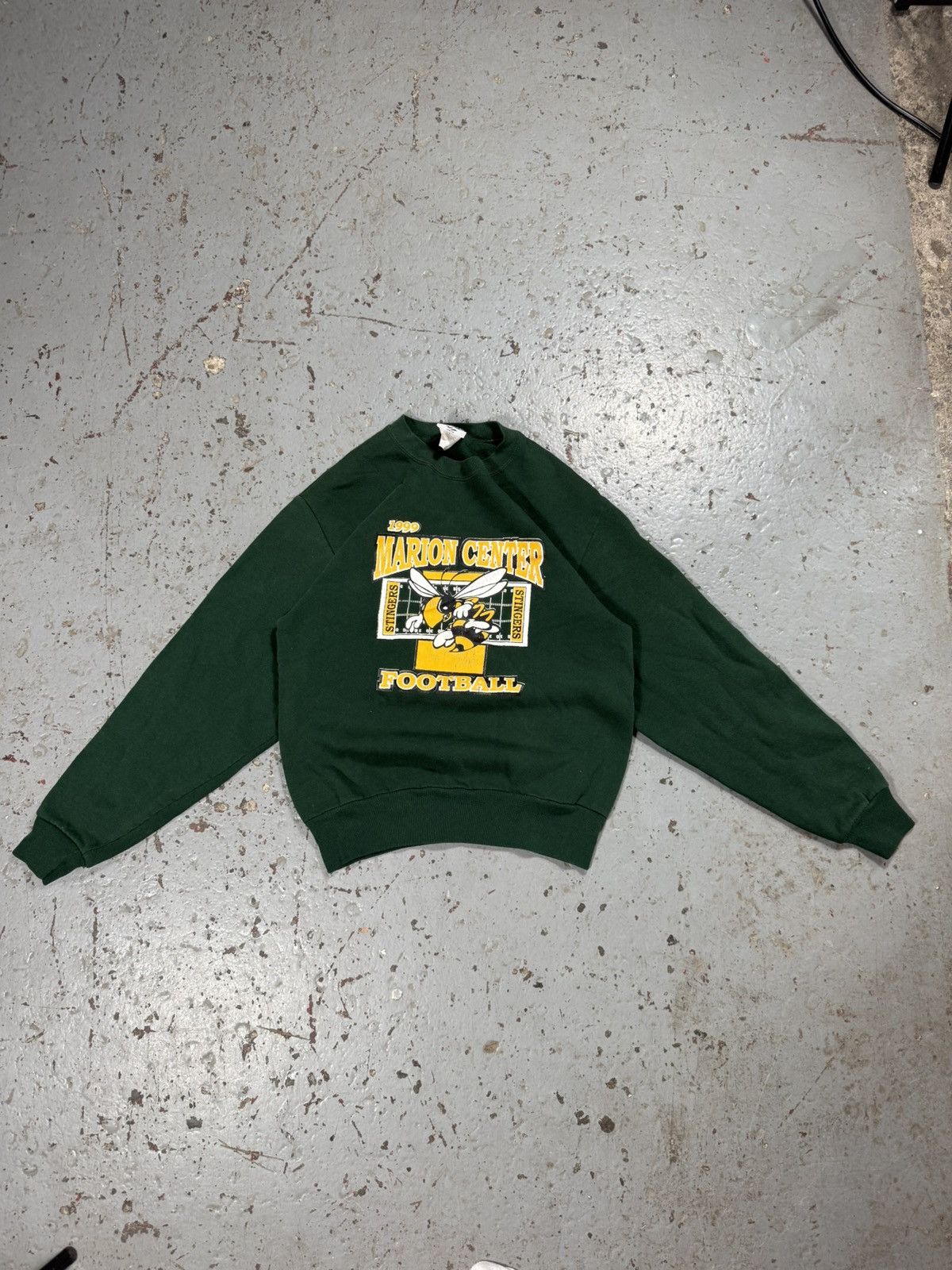 NCAA Vintage 1999 Marion Centre Stingers Footbal Crewneck Sweater Size US S / EU 44-46 / 1 - 1 Thumbnail