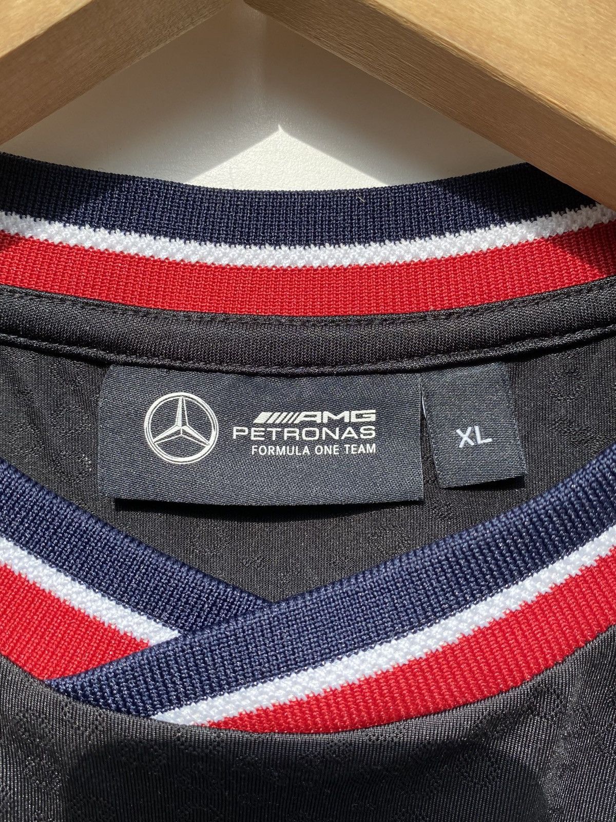 Mercedes-Benz 2024 Mercedes AMG Petronas F1 Men's Team Black T-shirt Size US XL / EU 56 / 4 - 7 Thumbnail