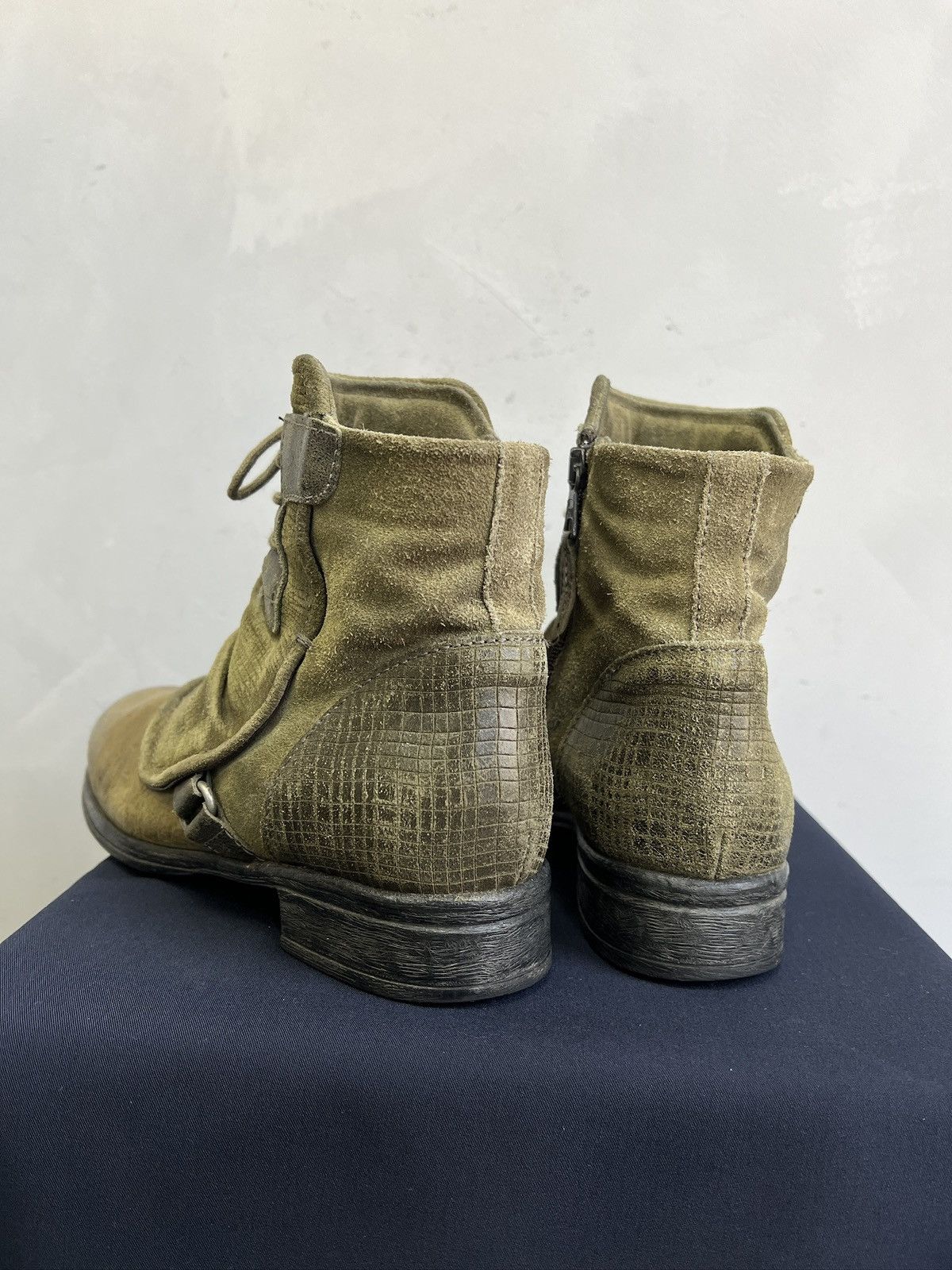A.S.98 Distressed Leather Ankle Boots Vintage artisan ankle A.S. 98 Size US 7.5 / EU 40-41 - 9 Thumbnail