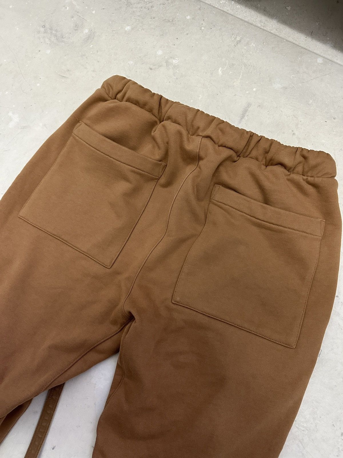 Fear of God OG Fear of God Sixth collection brown sweatpants Size US 34 / EU 50 - 9 Thumbnail