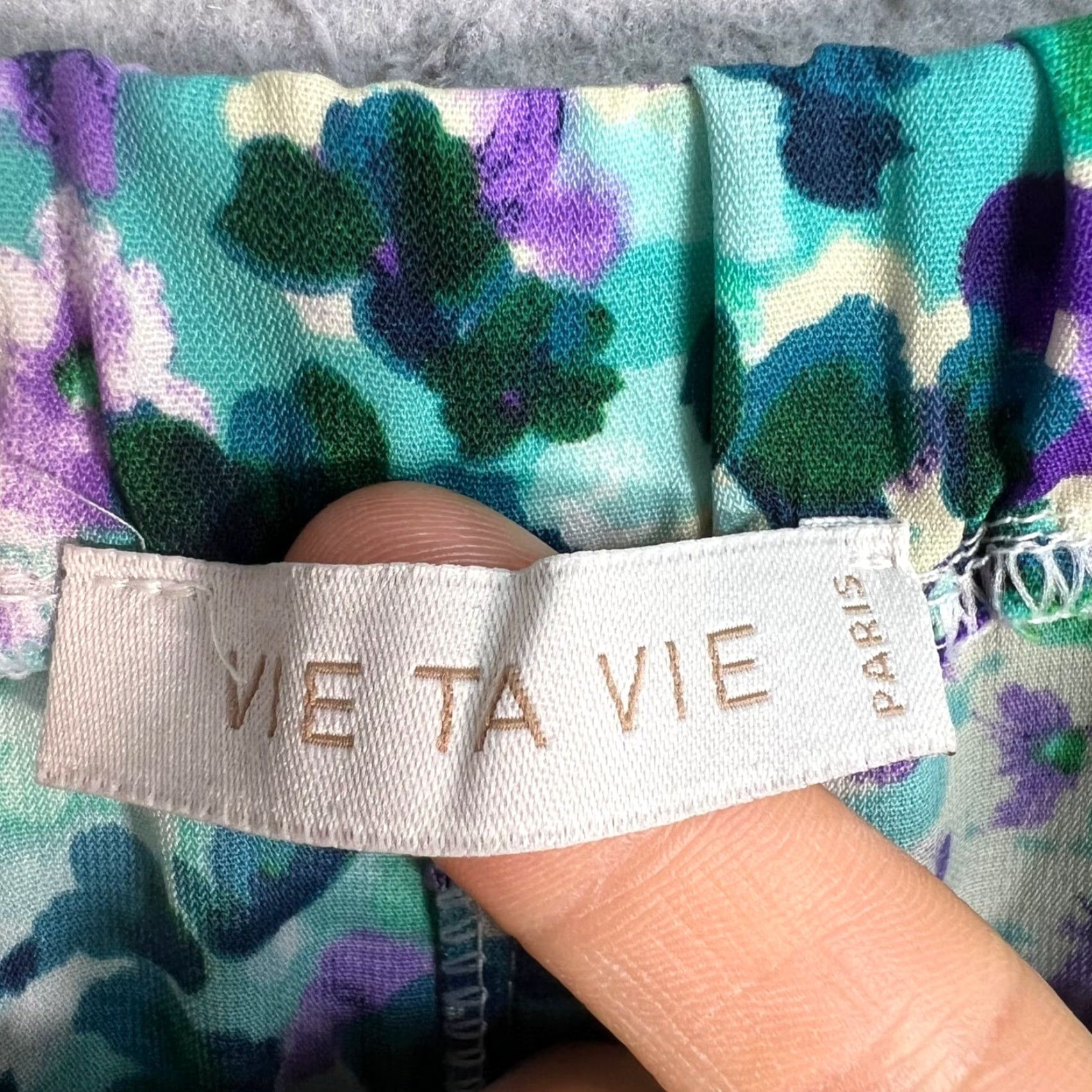Vintage VIE TA VIE Paris Floral Print Pants Polyester Womens Size 2 - Purple Wide-Leg Ankle 28in Inseam 26in Waist Vintage/Used Size 26" / US 2 / IT 38 - 4 Thumbnail