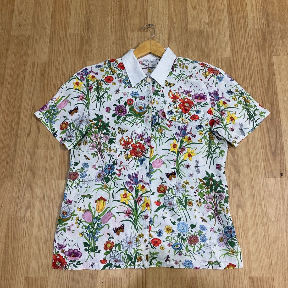 Gucci Vintage Gucci Floral Linen Shirt Women Size M / US 6-8 / IT 42-44 - 1 Thumbnail