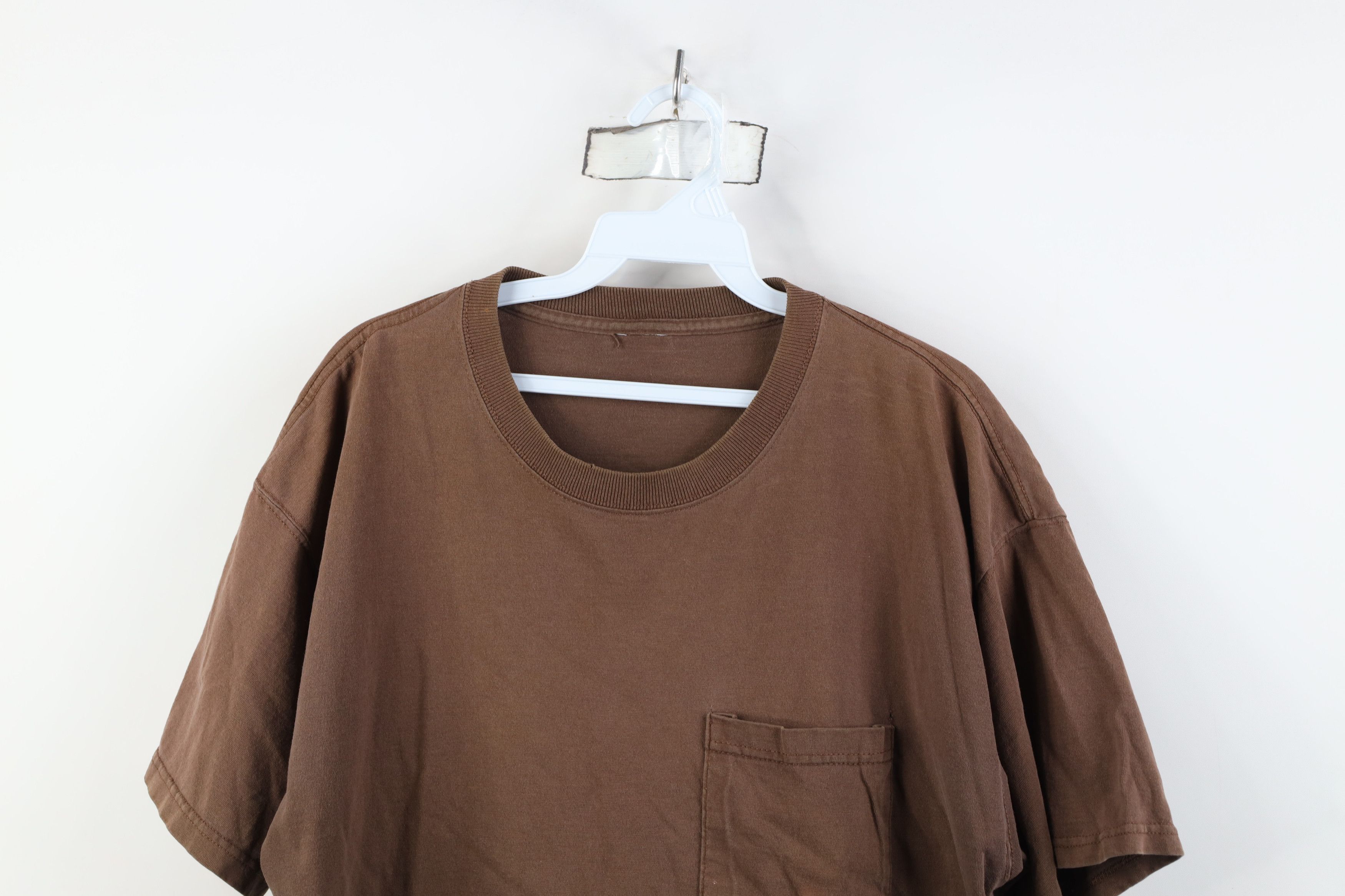 Vintage Vintage 90s Y2K Streetwear Blank Pocket T-Shirt Brown Cotton Size US L / EU 52-54 / 3 - 2 Thumbnail