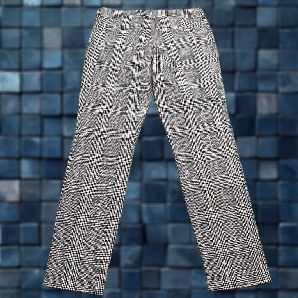 Old Navy Old Navy Womens Pants Gray Plaid Pixie Slim Straight Ankle Mid Rise Pockets XS? Size 27" / US 4 / IT 40 - 1 Thumbnail
