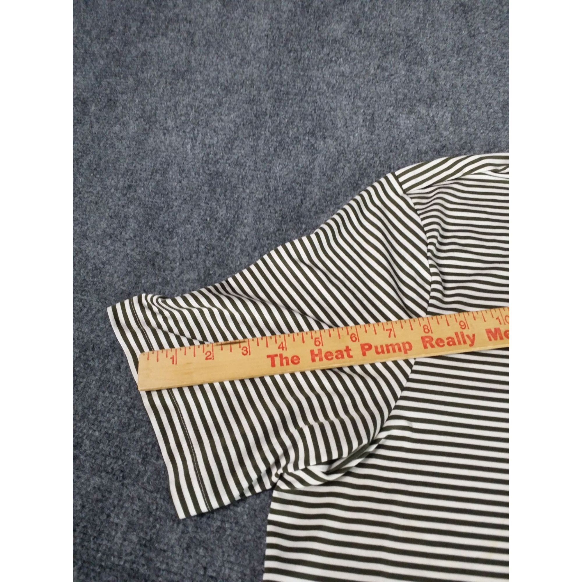 RLX Ralph Lauren RLX Ralph Lauren Polo Shirt Men Sz L Striped Black White Gol Size US L / EU 52-54 / 3 - 5 Thumbnail