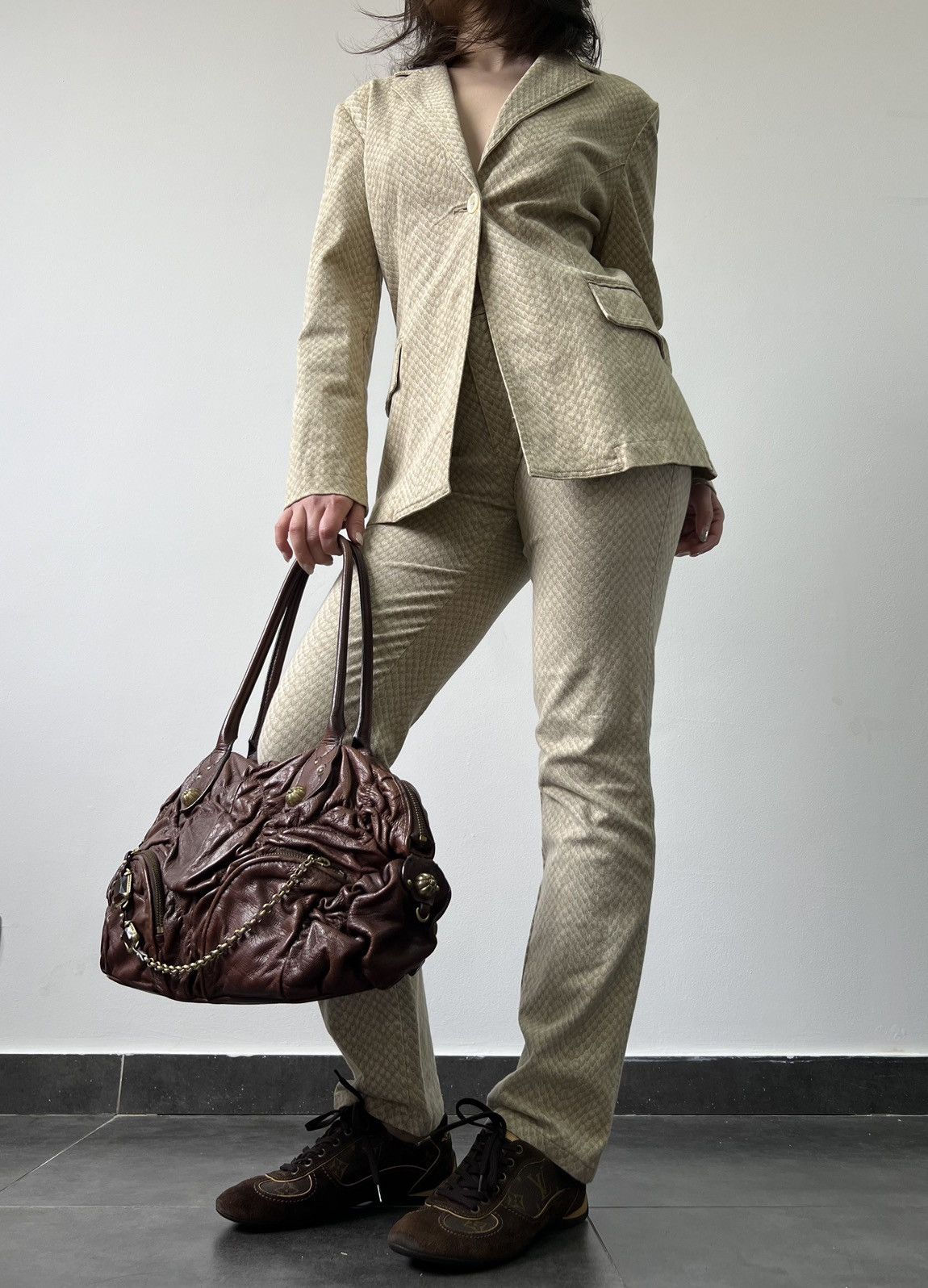 Roberto Cavalli ARCHIVE ROBERTO CAVALLI SNAKE SKIN SUIT BLAZER AND PANTS Size S / US 4 / IT 40 - 1 Thumbnail