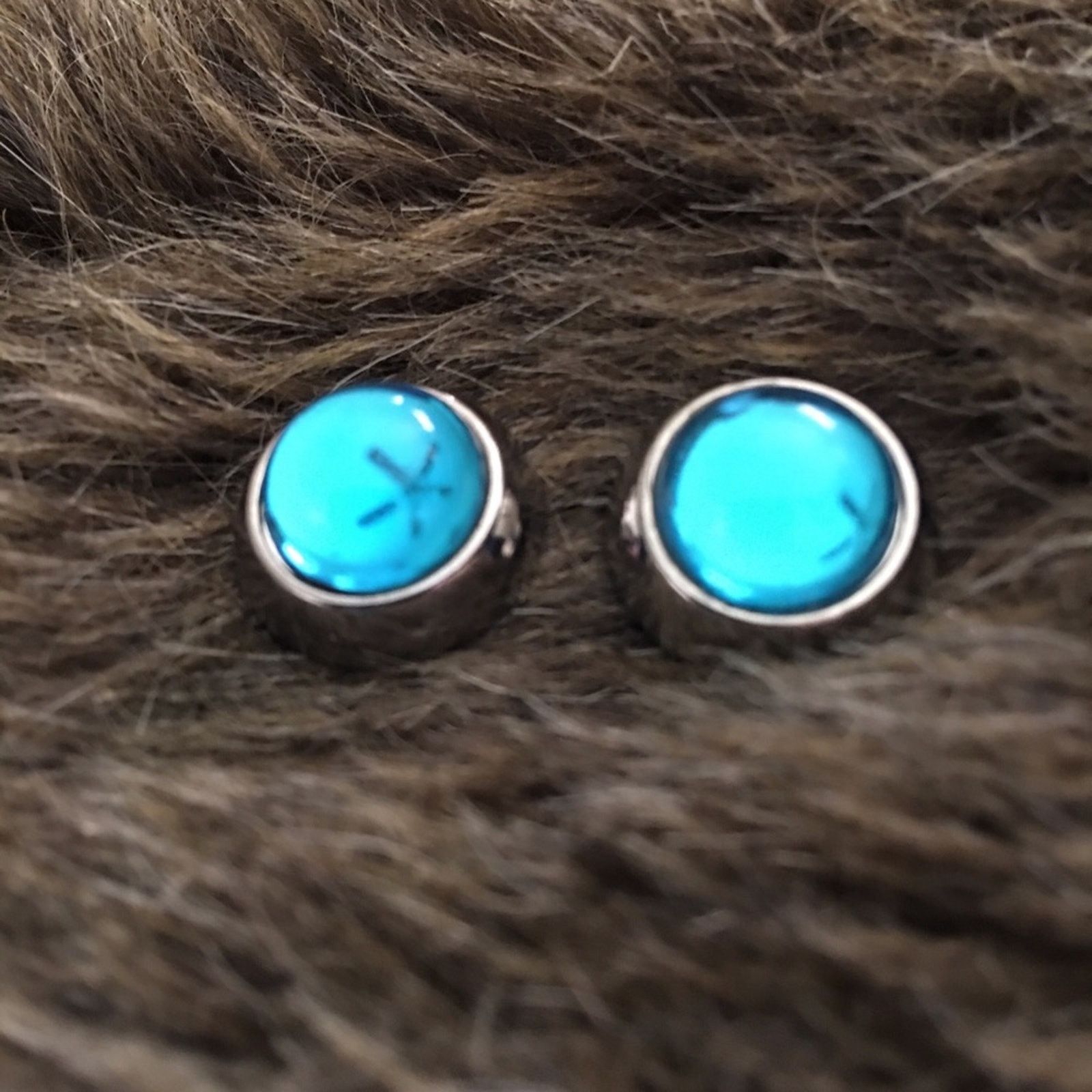 Vintage Vintage blue glass cabochon mirror finish earrings Size ONE SIZE - 1 Thumbnail