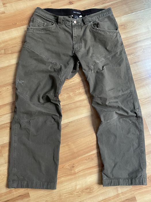 Arc'Teryx 🦴 Vintage Arc'Teryx Faded Double Knee ‘Cronin’ Work Pants ...