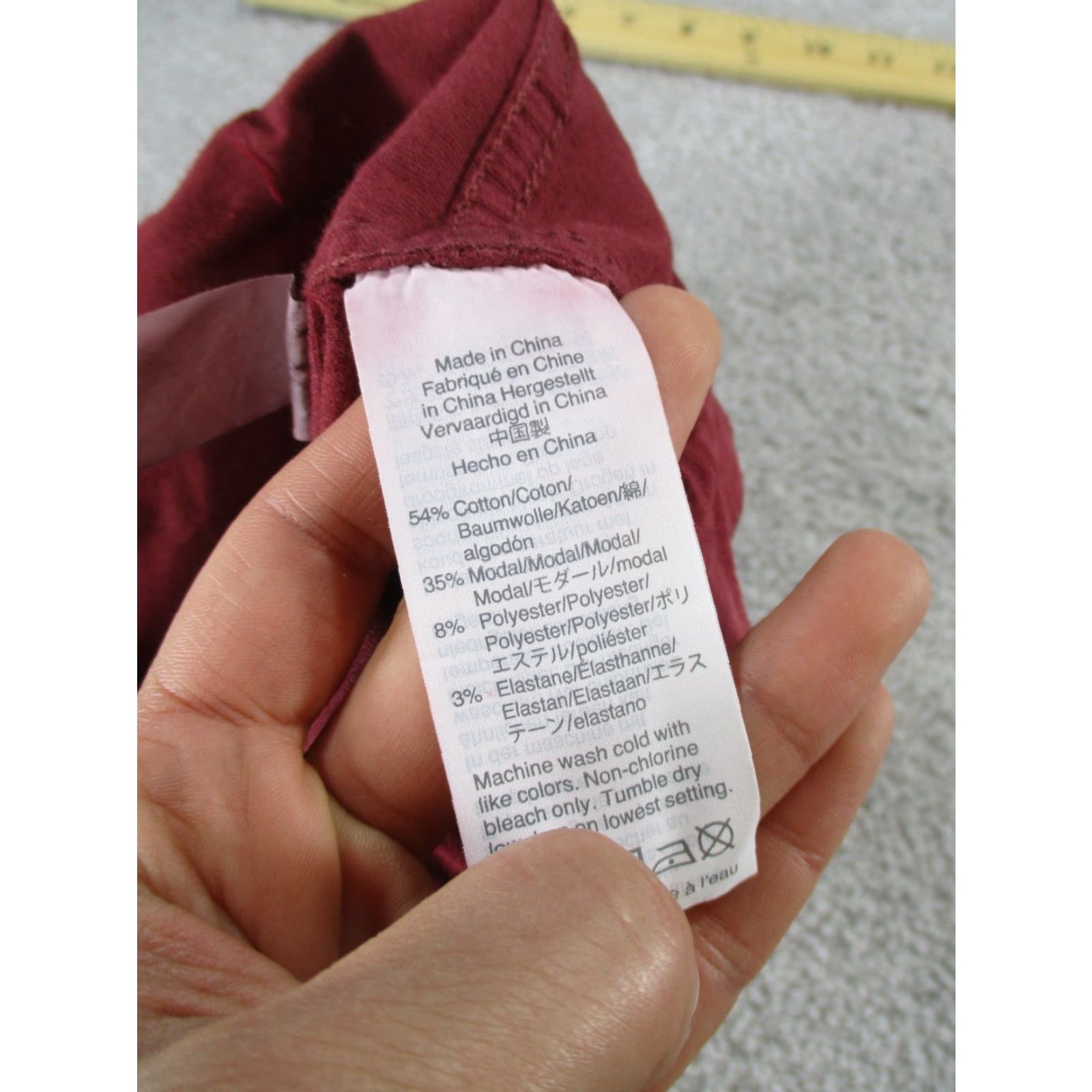 Madewell Madewell Skirt Womens 24 Red Velveteen Mini Straight Size 42" / US 20 - 7 Thumbnail