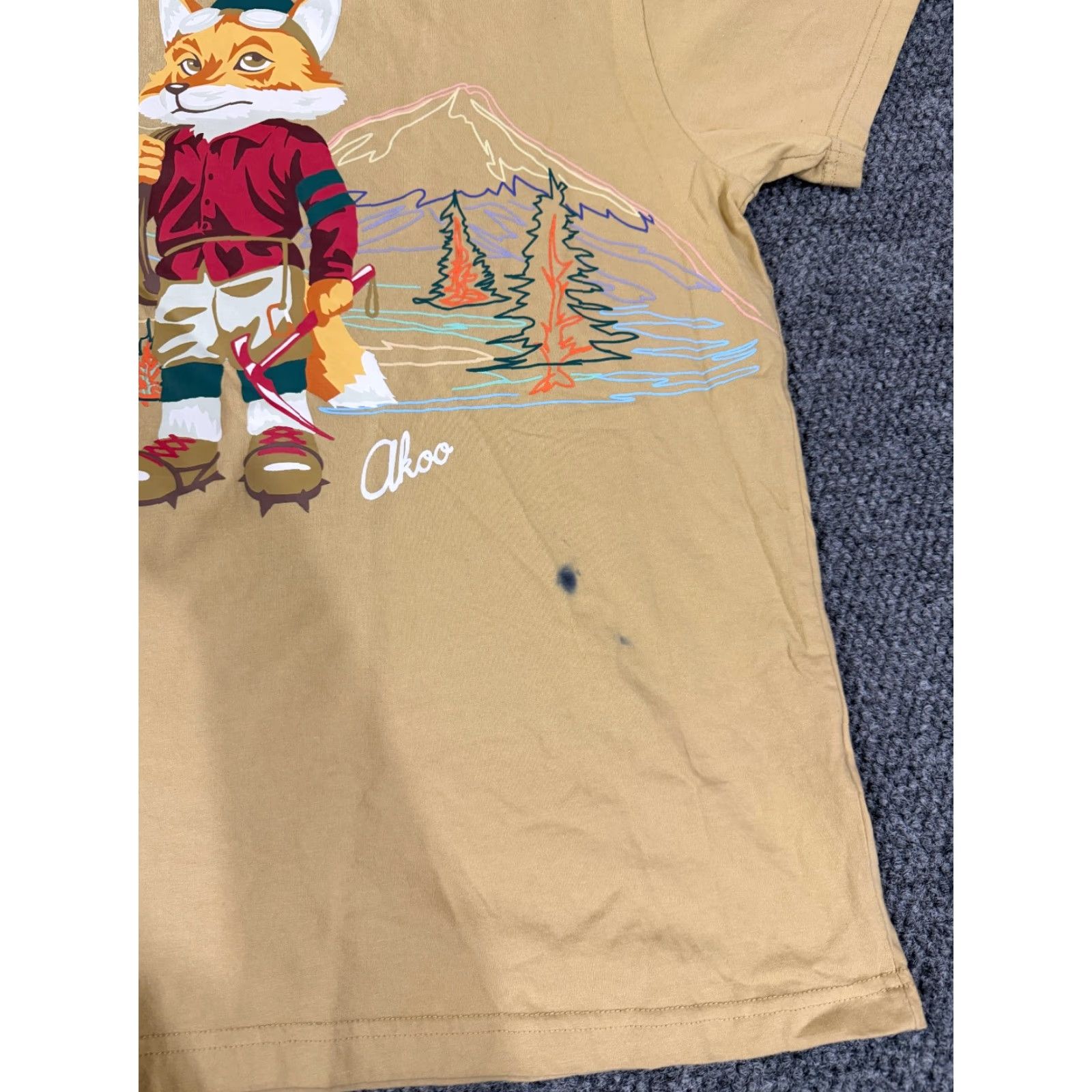 Vintage AKOO T-Shirt Mens 2XL Tan Beige Graphic Print Crew Neck Short Sleeve Urban Streetwear 2XL Adults Mens Size US XXL / EU 58 / 5 - 3 Thumbnail