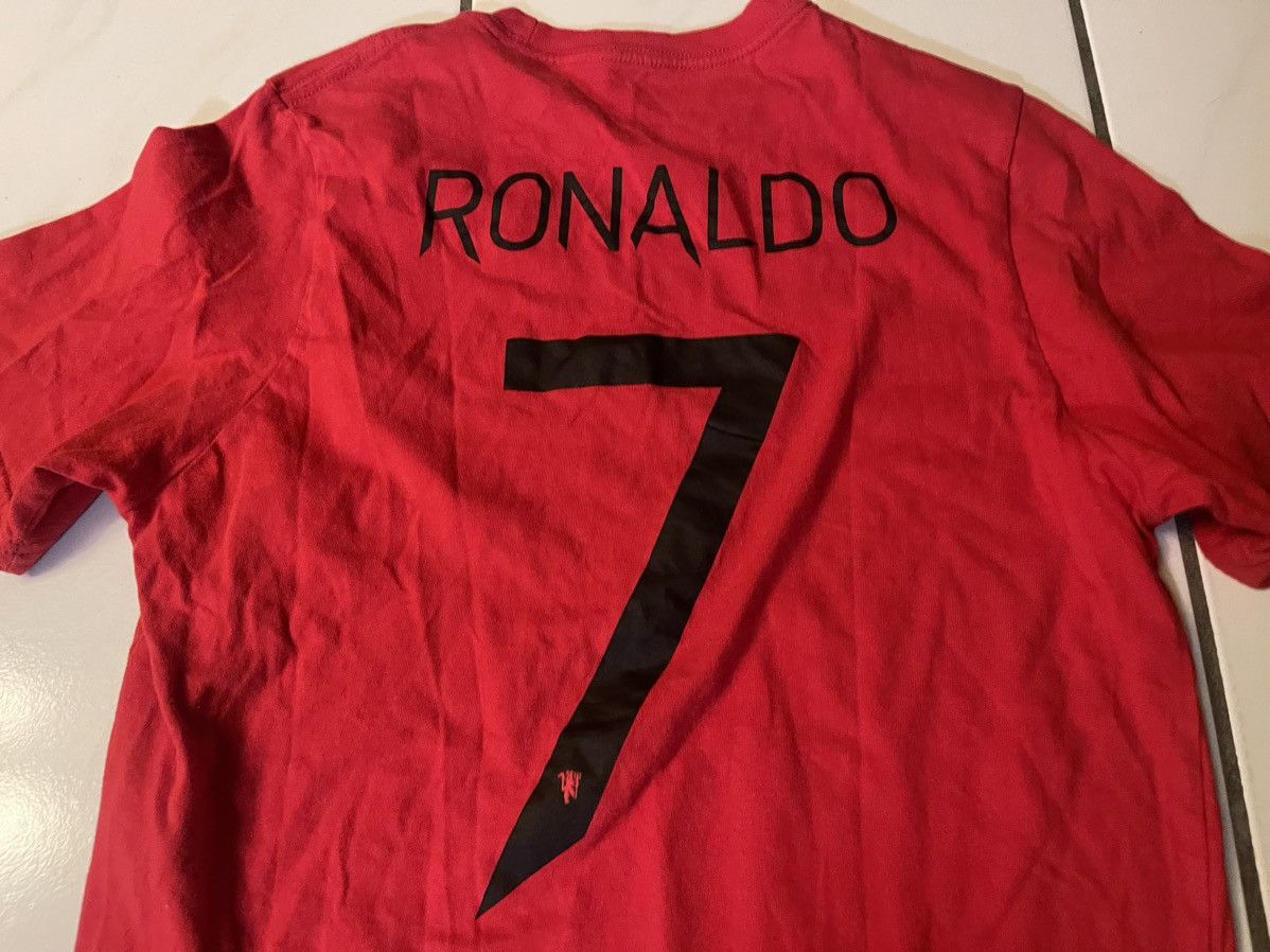 Adidas Adidas Cristiano Ronaldo #7 Manchester United Medium Shirt Size US M / EU 48-50 / 2 - 7 Thumbnail