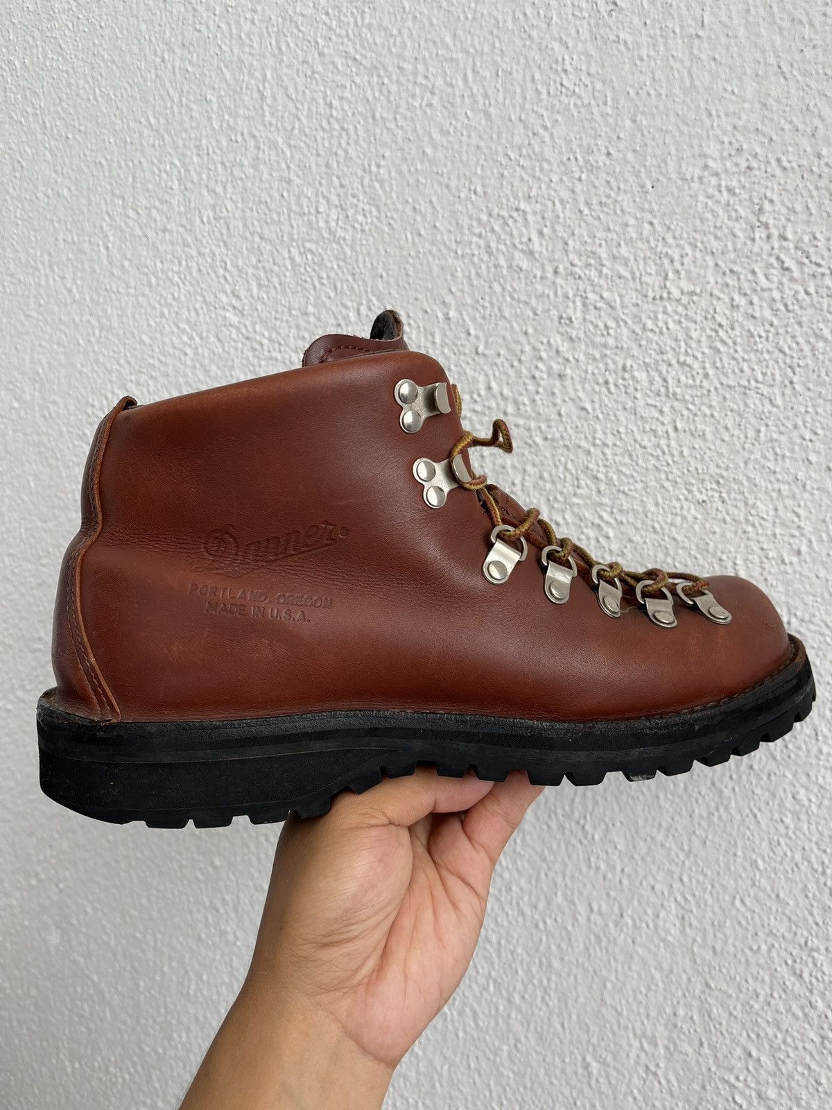 Danner Danner Mountain Light Goretex Size US 7 / EU 40 - 1 Thumbnail