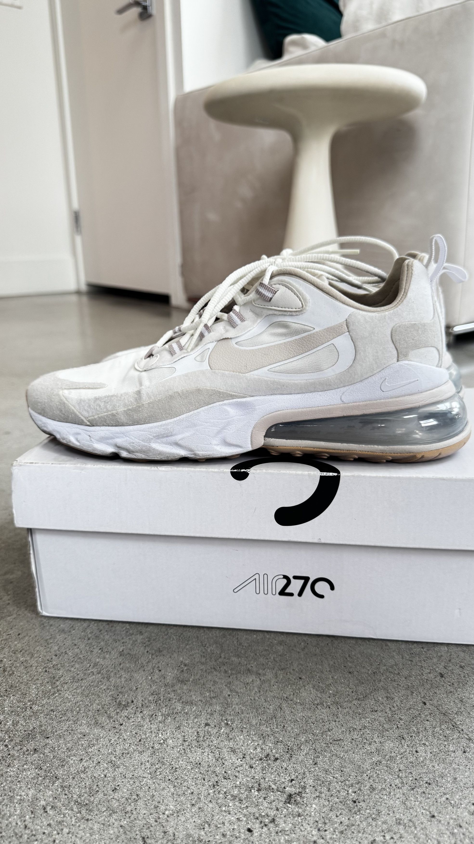 Nike Nike Air Max 270 – White / Light Bone Size US 9 / IT 39 - 5 Thumbnail