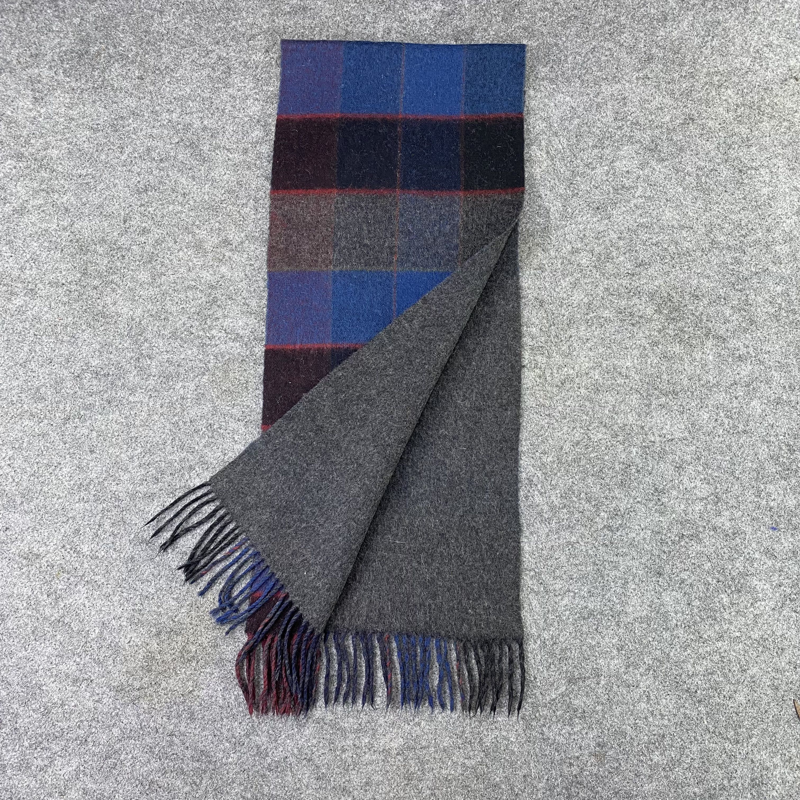 Hardy Amies Hardy Amies Cashmere Scarf / Neckwear / Neckerchief - T1197 Size ONE SIZE - 3 Thumbnail