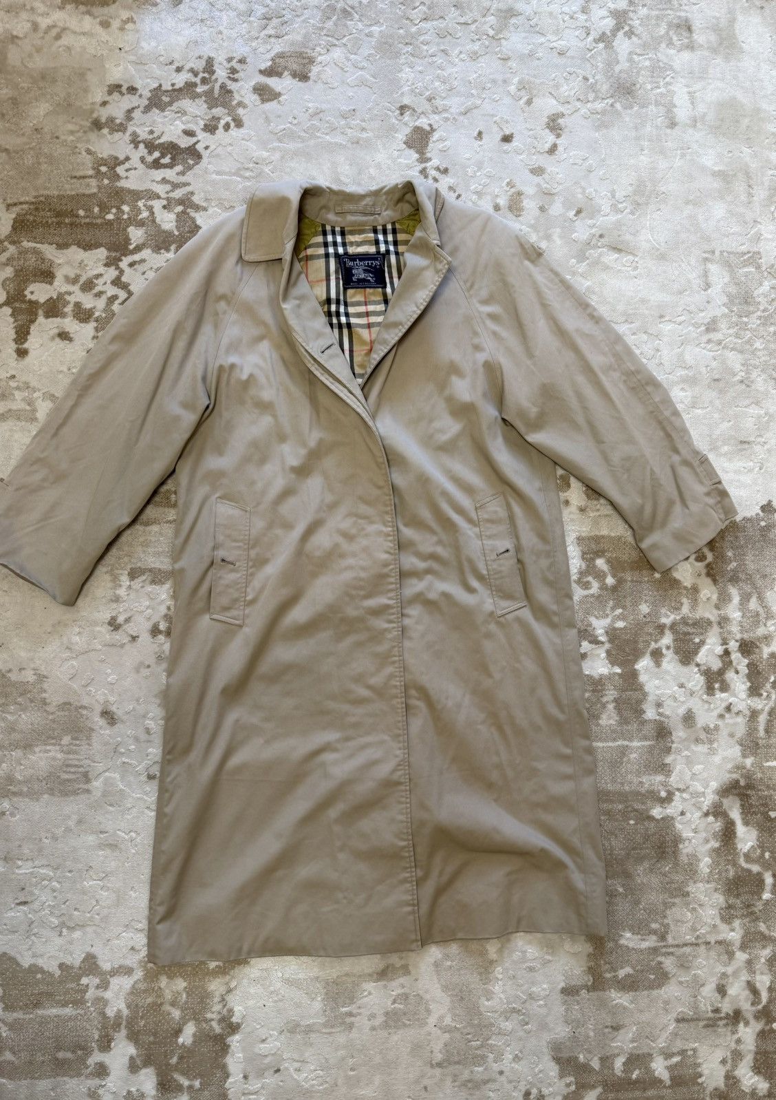 Burberry Vintage Burberry Trench Coat Jacket Size L - XL Size US XL / EU 56 / 4 - 1 Thumbnail