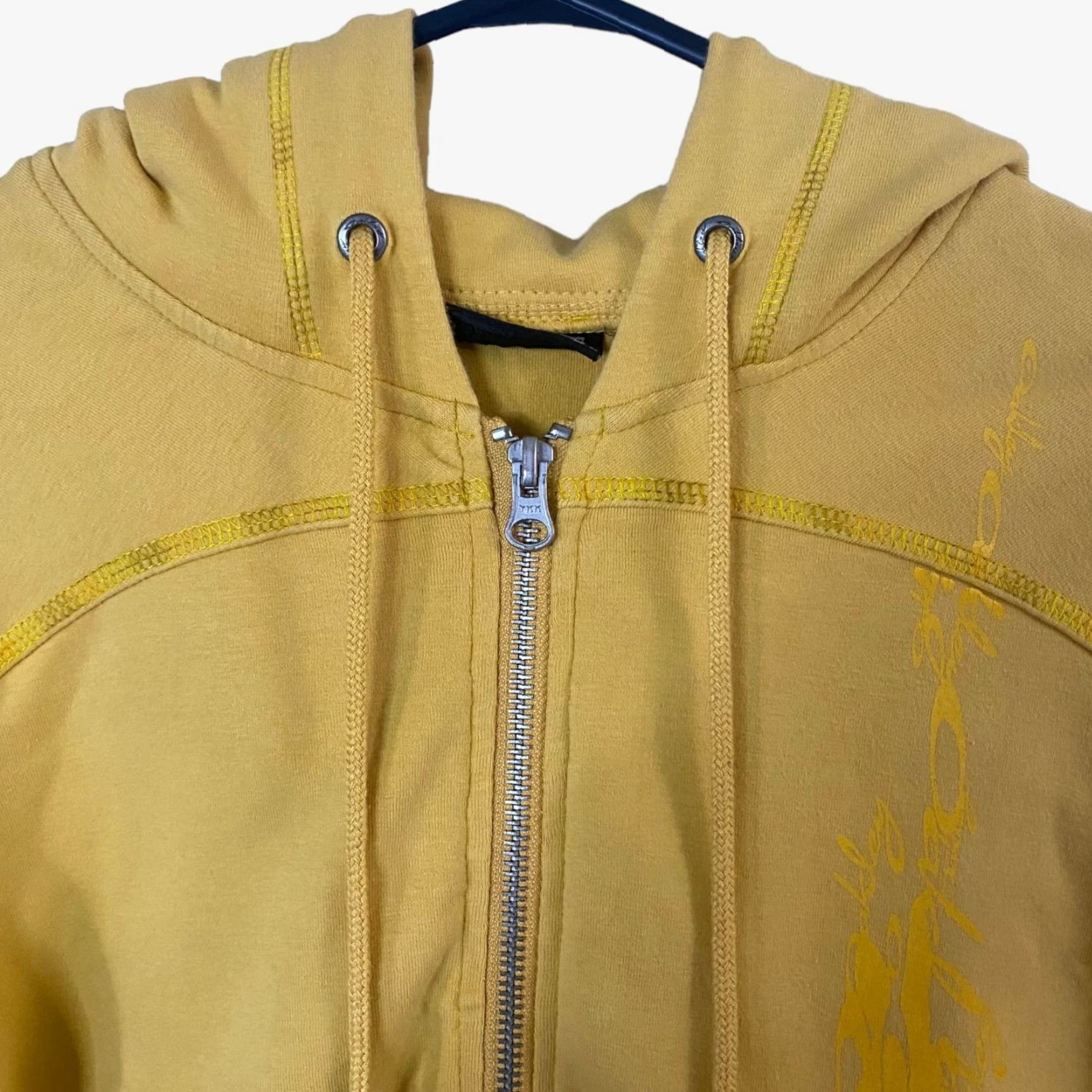 Oakley VINTAGE Oakley Hoodie Women's Small Yellow Y2K Graphic Full Zip Sweatshirt Long Sleeve Activewear Size S / US 4 / IT 40 - 5 Thumbnail