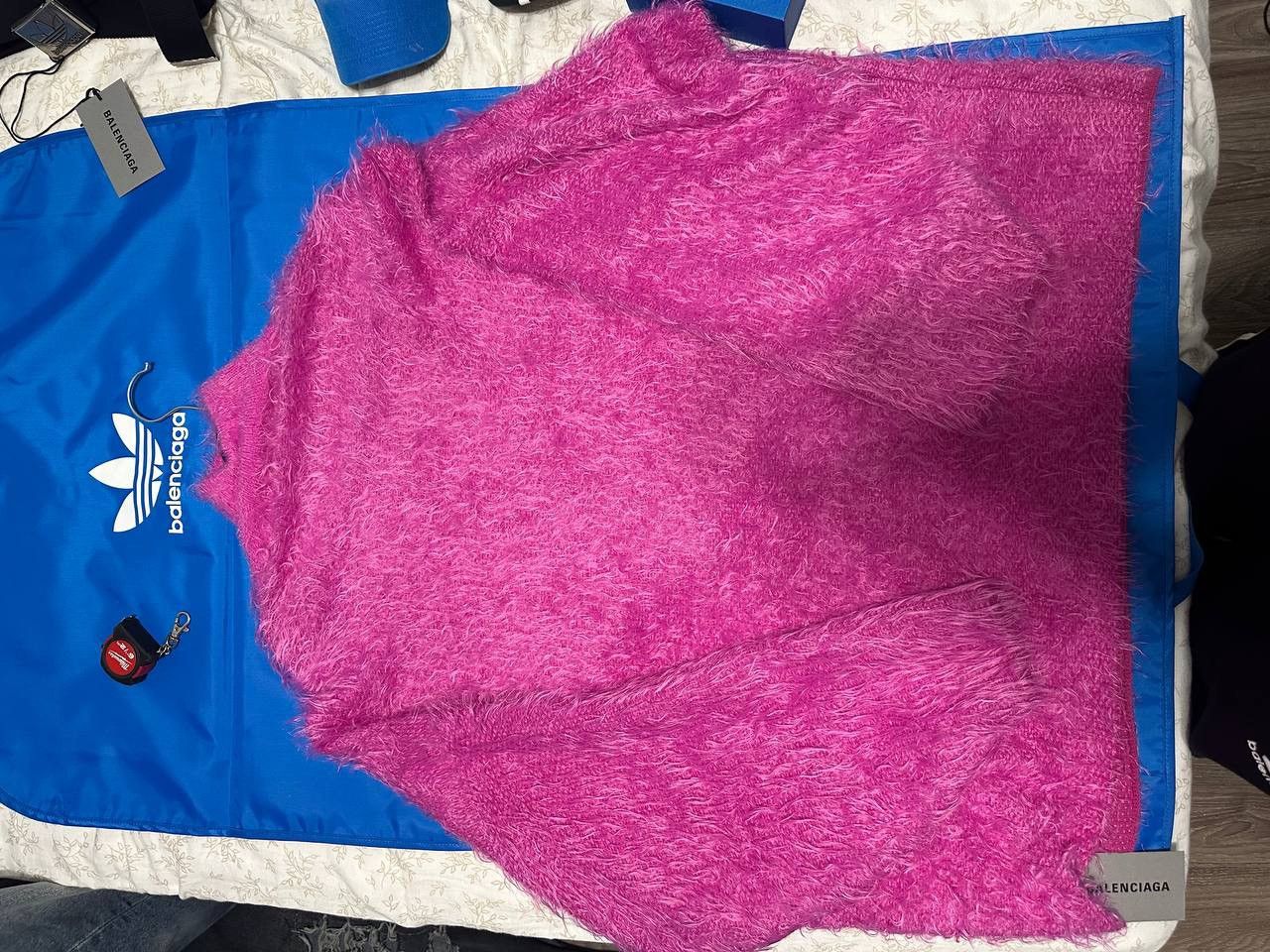 Balenciaga Balenciaga x adidas fur turtleneck Size US M / EU 48-50 / 2 - 2 Thumbnail