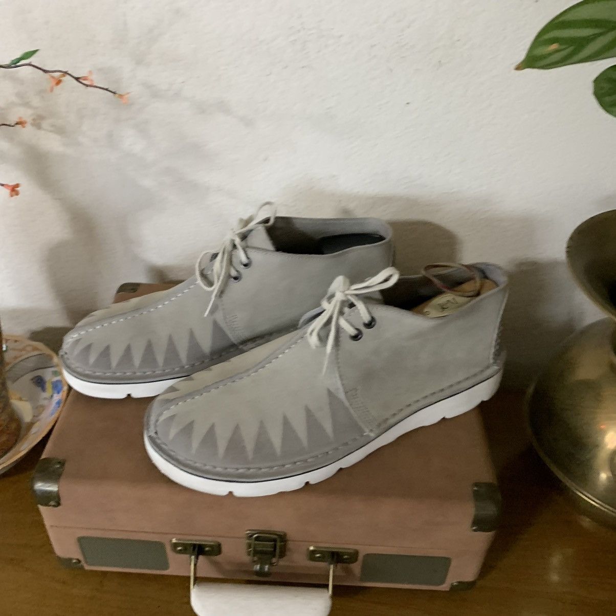 Clarks Neighborhood x Clark’s Charles Steed suede Chukka boots Size US 10.5 / EU 43-44 - 4 Thumbnail