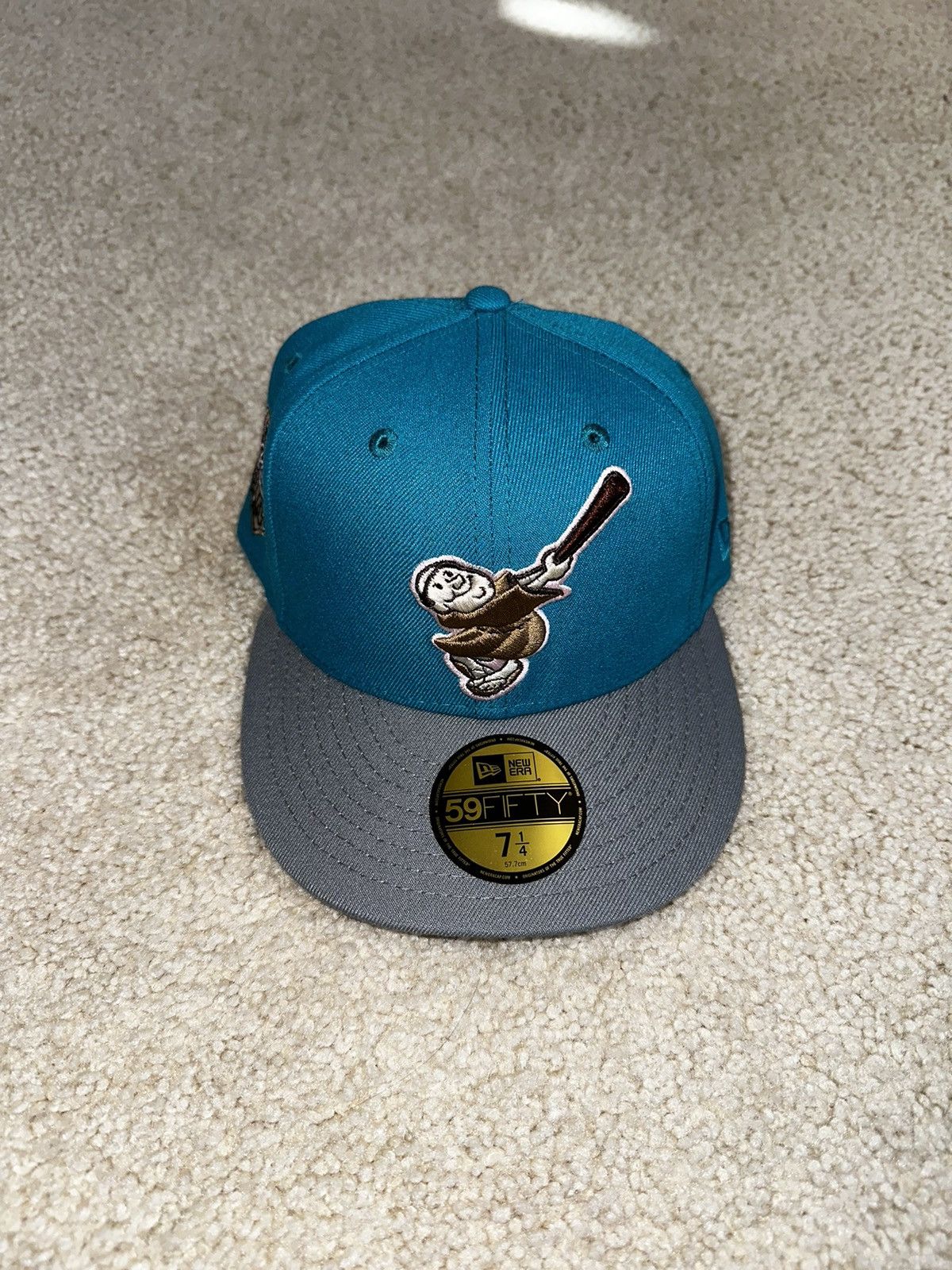 image of New Era San Diego Padres Sd Swinging Friar Canada Exclusive 7 1/4 in Black, Men's