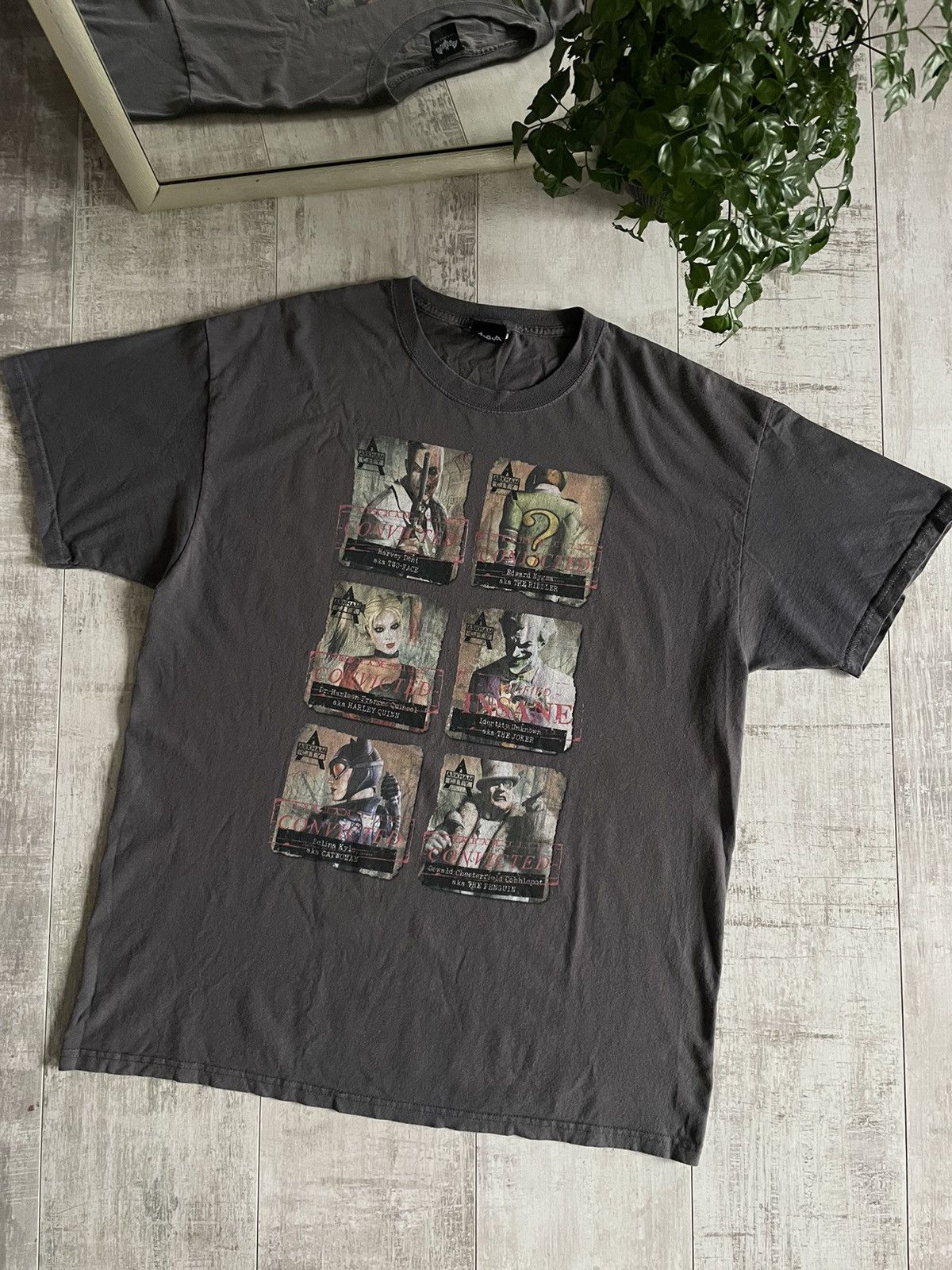 DC Comics × Vintage Vintage Batman 00’s Arkham City T-Shirt Joker Two-Face RARE Size US XL / EU 56 / 4 - 4 Thumbnail
