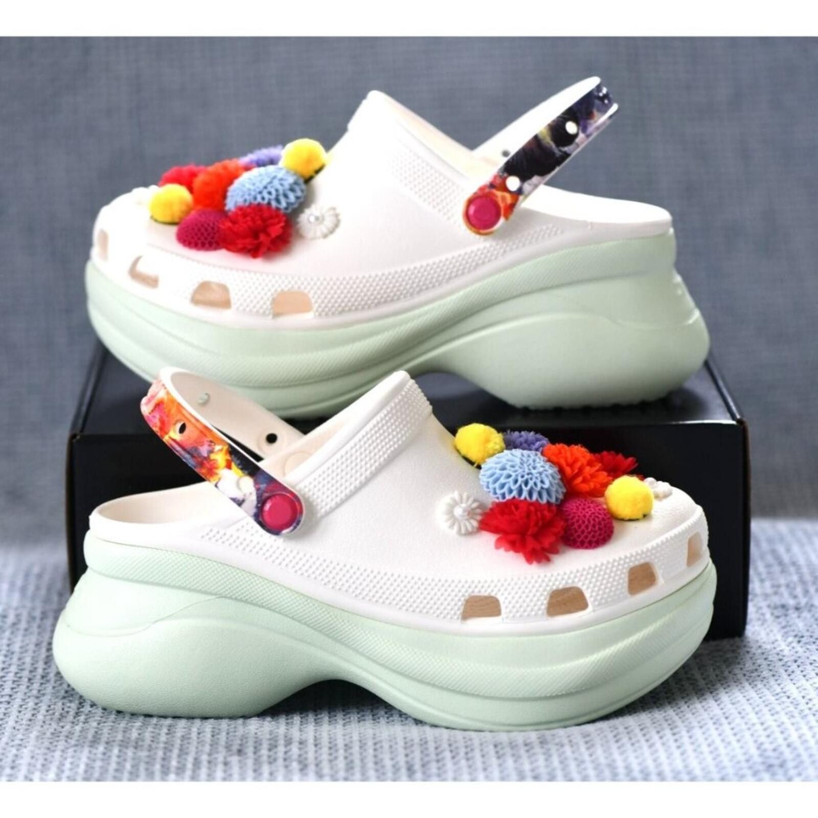 Crocs Crocs Bae Wildflower Clog Classic Woman | Beige/Green Size US 9 / IT 39 - 1 Thumbnail