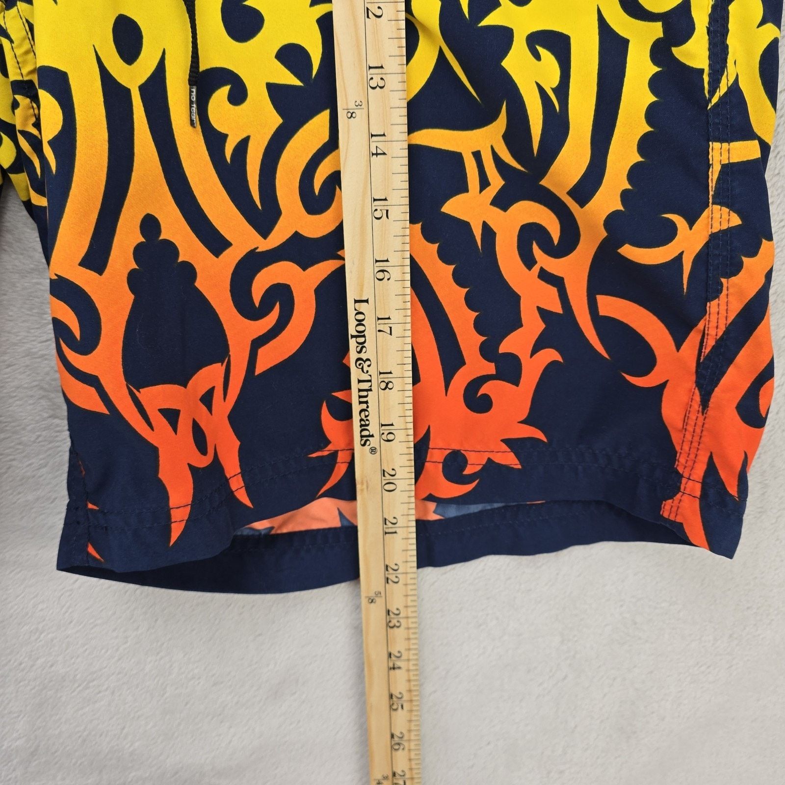 No Fear No Fear Board Shorts Mens 34 Tribal Flames Swim Vtg Y2K Surf Size US 34 / EU 50 - 11 Thumbnail