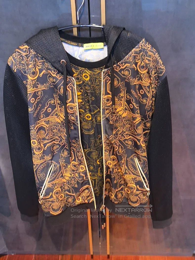 Versace Versace Black gold full print set Size US S / EU 44-46 / 1 - 2 Thumbnail