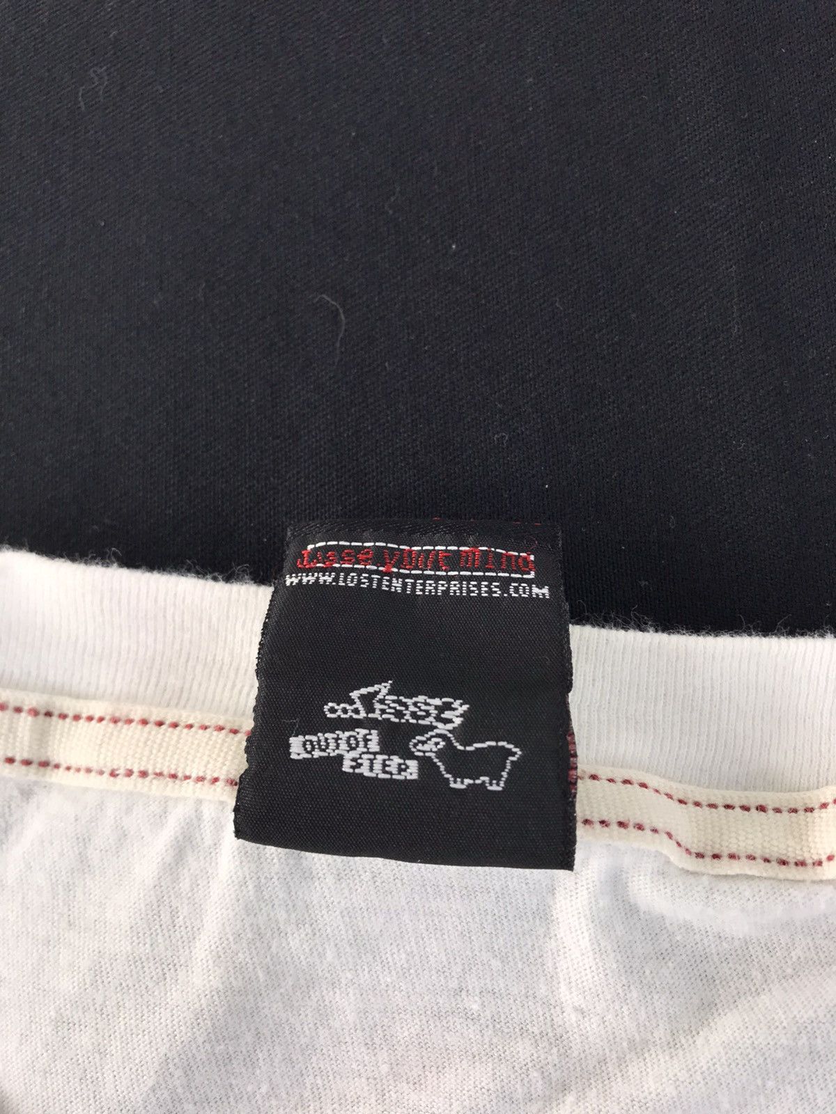 Vintage Lost Enterprise Out Of Step Mayhem Gothic Style Tee Size M / US 6-8 / IT 42-44 - 7 Thumbnail
