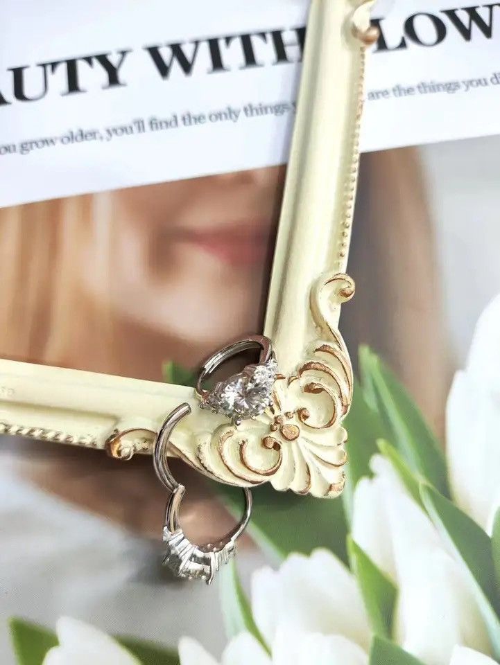 Jewelry S925 silver 1 carat moissanite ring buckle earrings Size ONE SIZE - 5 Thumbnail