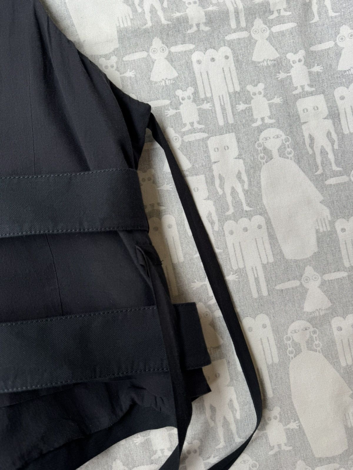 Ann Demeulemeester Ann Demeulemeester SS03 Asymmetrical Biker Belted Vest Size US S / EU 44-46 / 1 - 8 Thumbnail