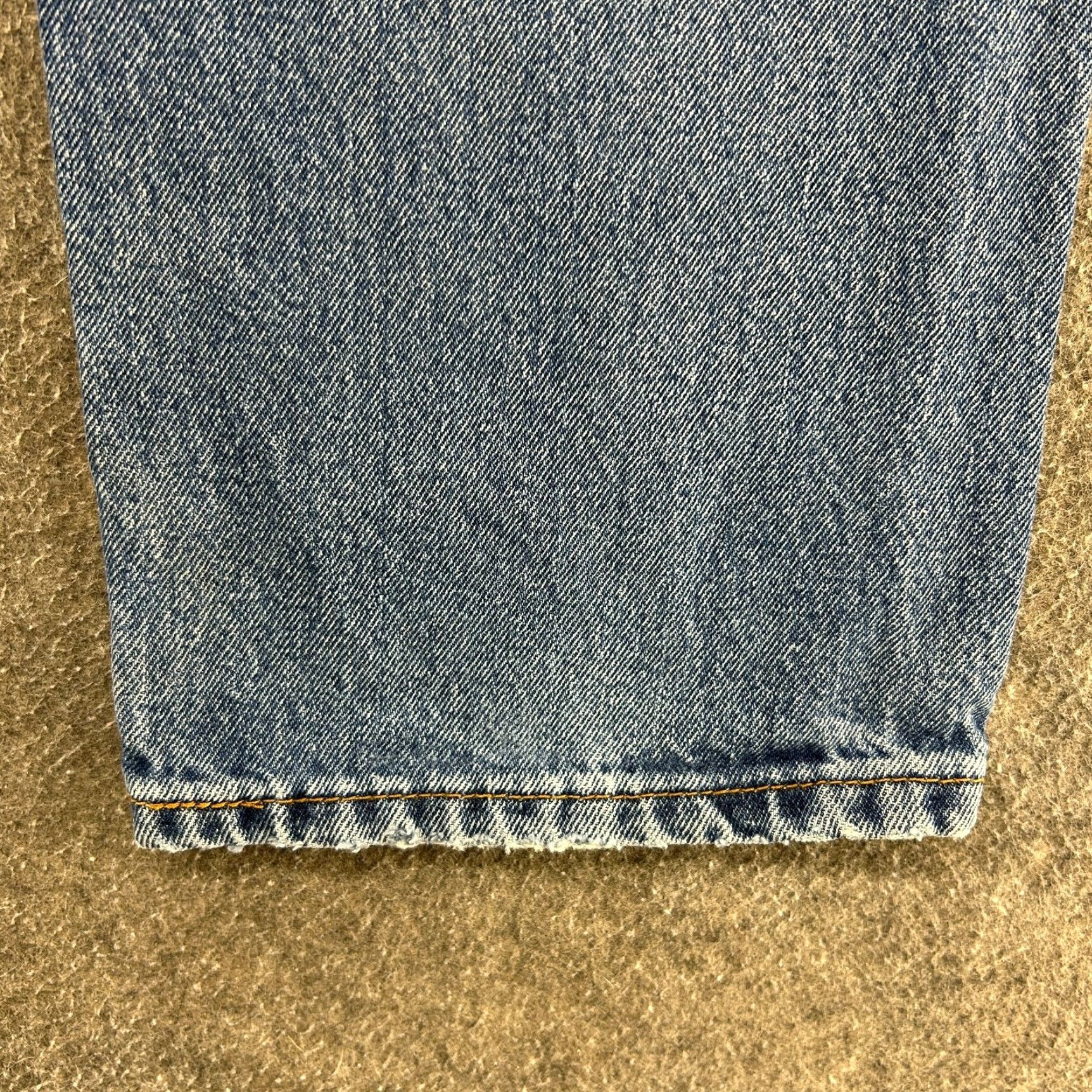 Levi's Levi's 505 Jeans Mens 33x32 Blue Regular Fit Straight Leg Light Wash Distressed Size US 33 - 5 Thumbnail