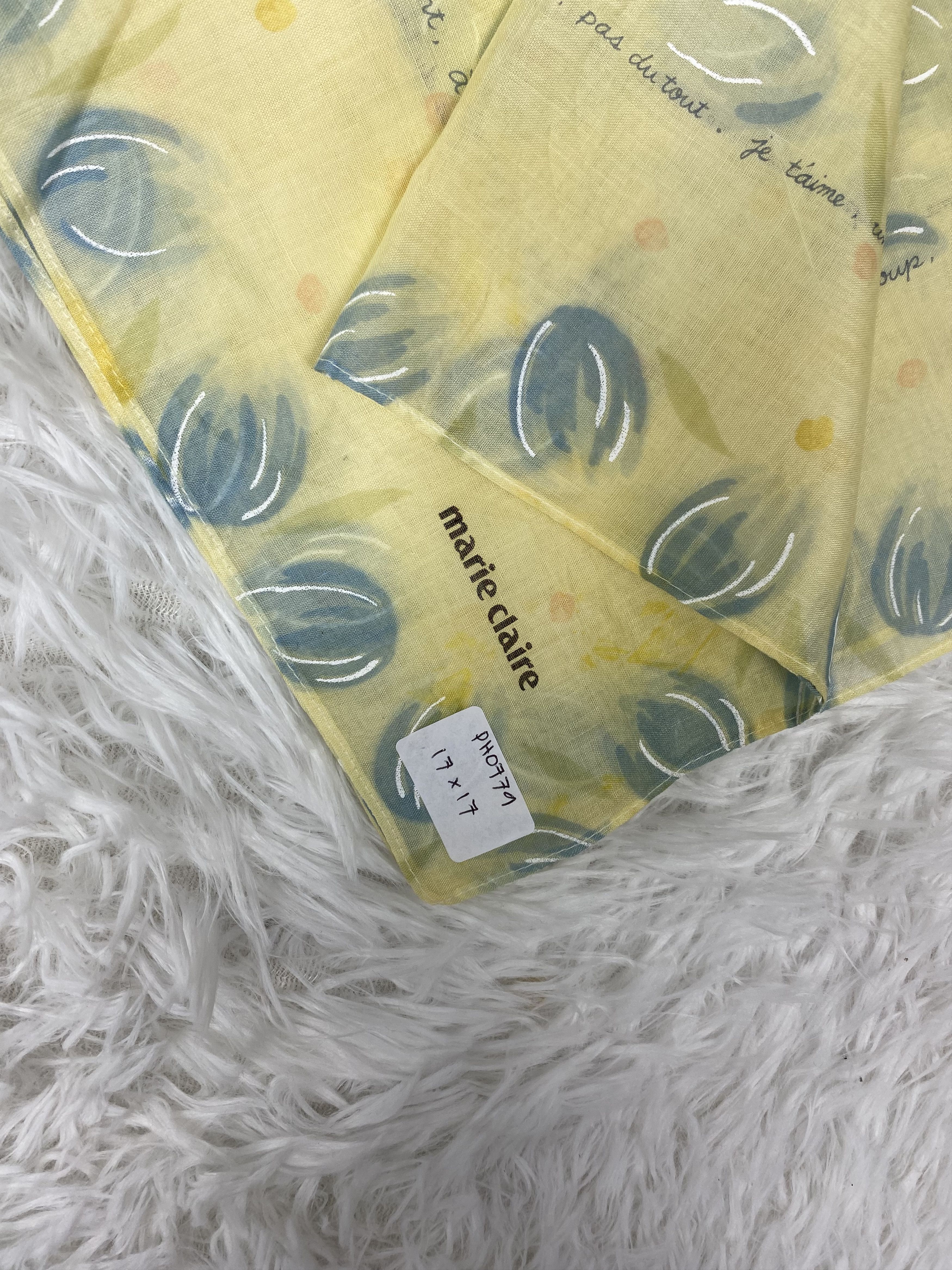 Designer × Vintage Vintage Marie Claire Handkerchief Neckerchief PH0779 Size ONE SIZE - 2 Thumbnail