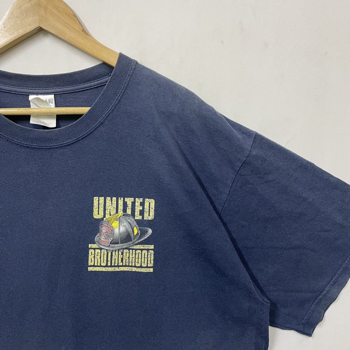 American Stitch Vintage 2002 The Brotherhood Real Family Fire Fighter Size US XL / EU 56 / 4 - 2 Thumbnail
