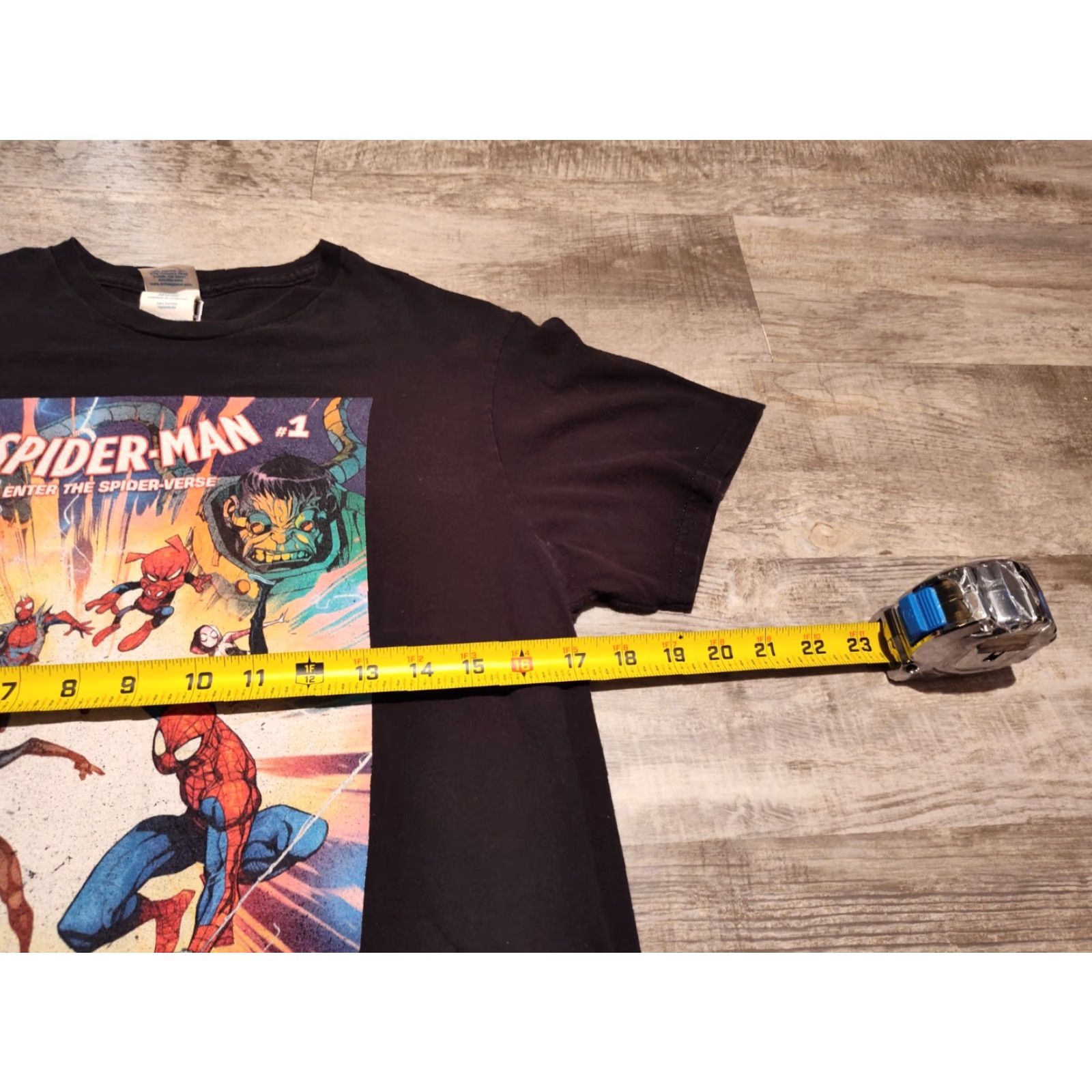 Delta VINTAGE Spider-Man Enter the Spider-Verse #1 Comic Cover T-Shirt Men M Black Marvel Universe Graphic Print Short Sleeve Crew Neck Cotton Size US M / EU 48-50 / 2 - 3 Thumbnail