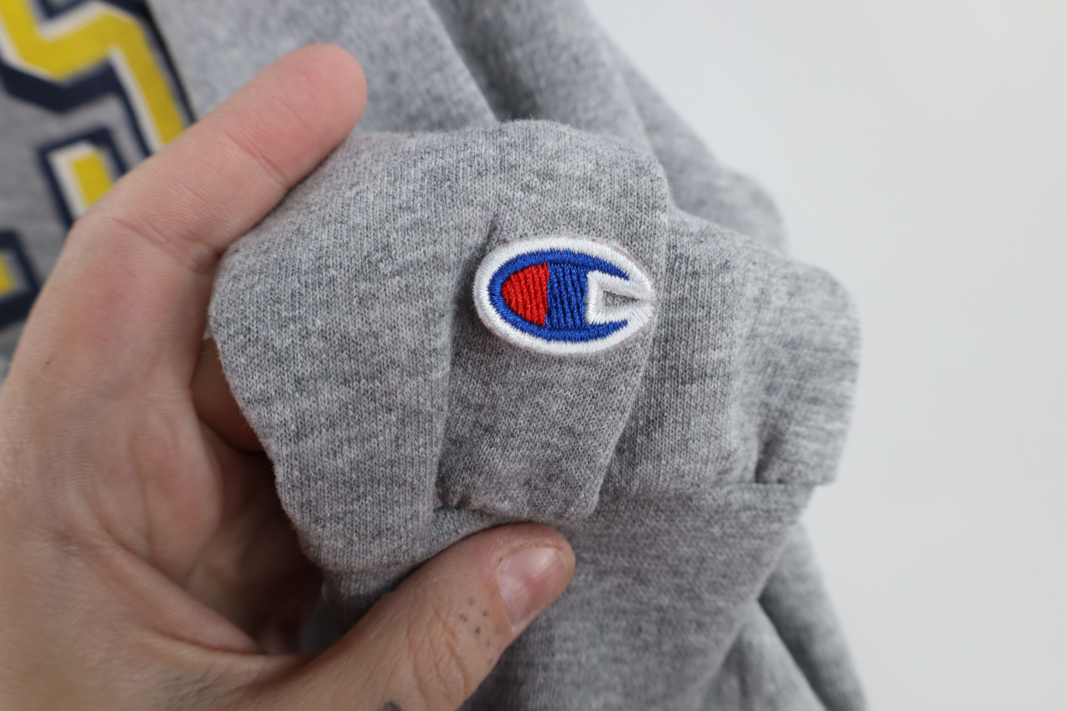 Champion × Vintage Vintage 90s Champion University of Toledo Hoodie Sweatshirt Size US M / EU 48-50 / 2 - 4 Thumbnail