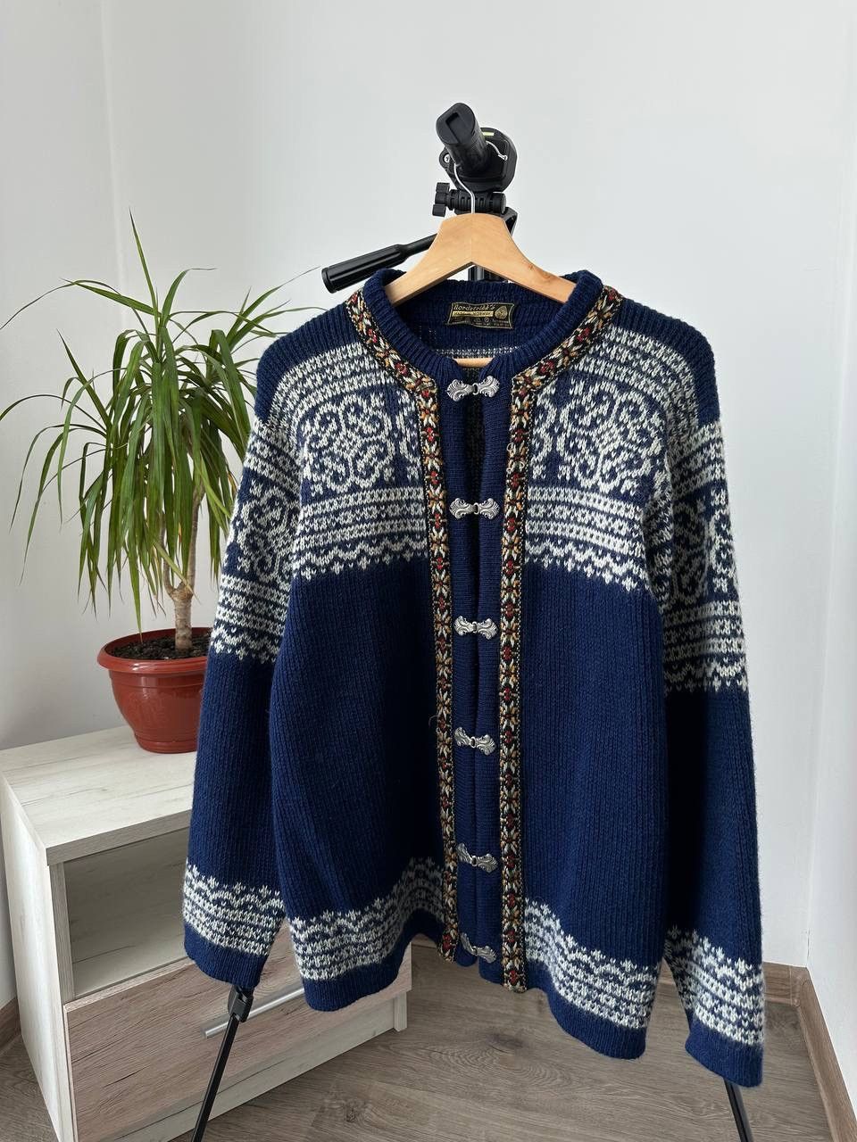 Vintage Vintage Nordsrikk Norway Wool Blue Cardigan Sweater Size US M / EU 48-50 / 2 - 12 Thumbnail