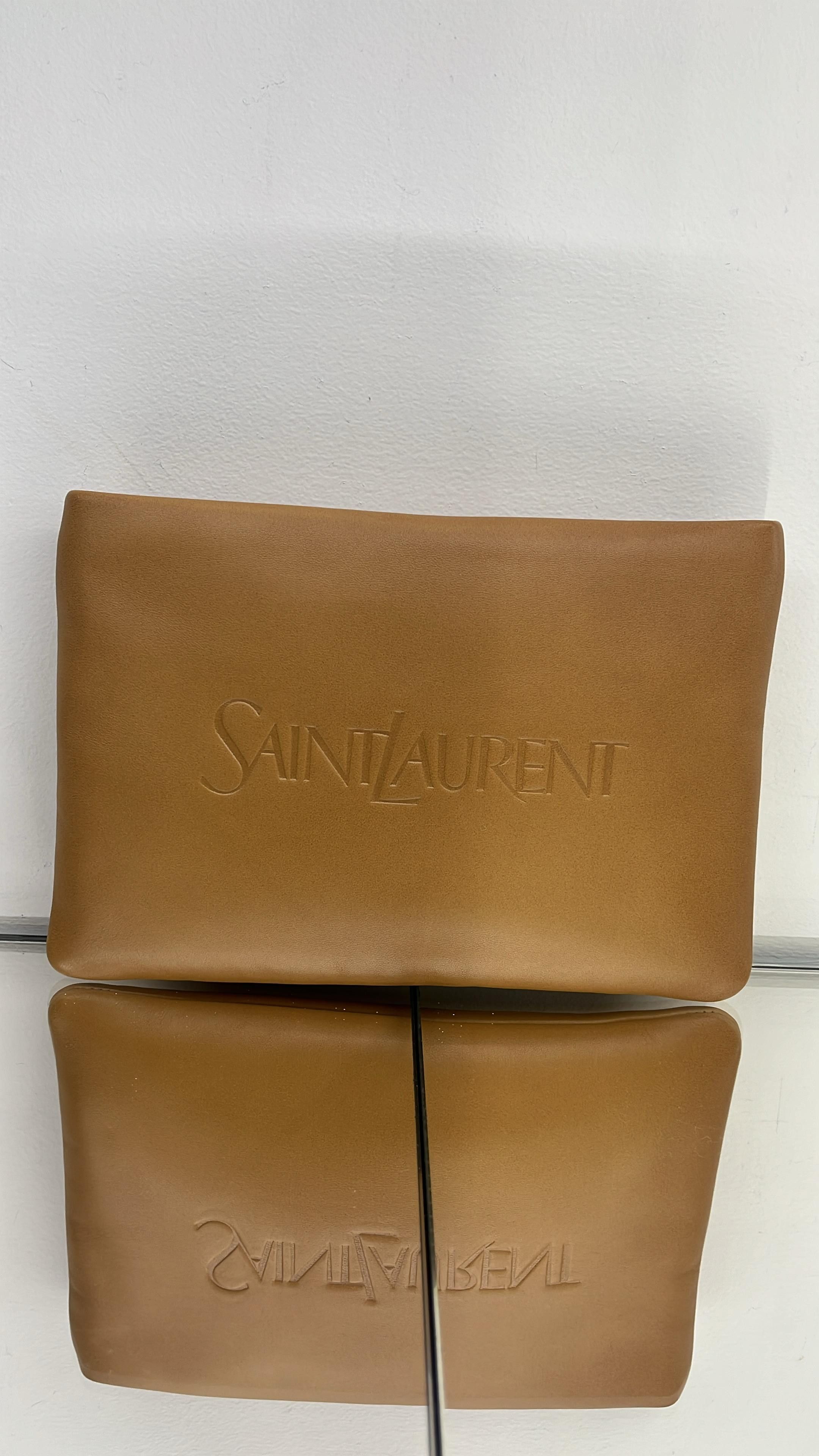 Saint Laurent Paris o1s1wg111125 Size: OS / Pouch Vegetable Tanned in Beige Size ONE SIZE - 1 Thumbnail