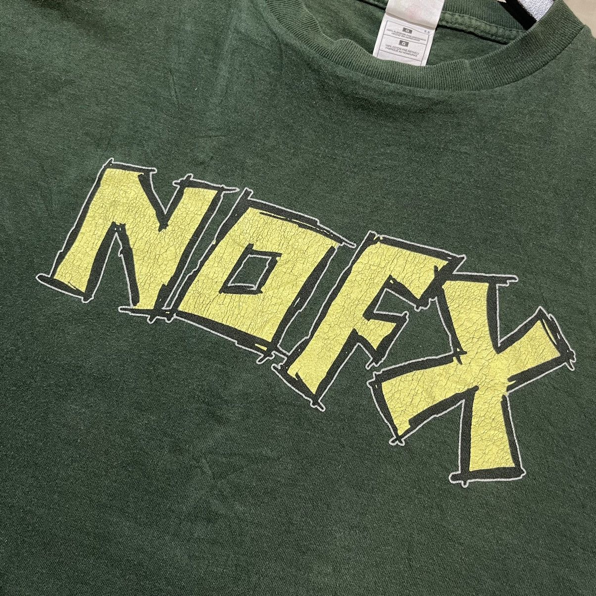 Band Tees × Fruit Of The Loom × Vintage NOFX Vintage Band Tee Size US L / EU 52-54 / 3 - 9 Thumbnail