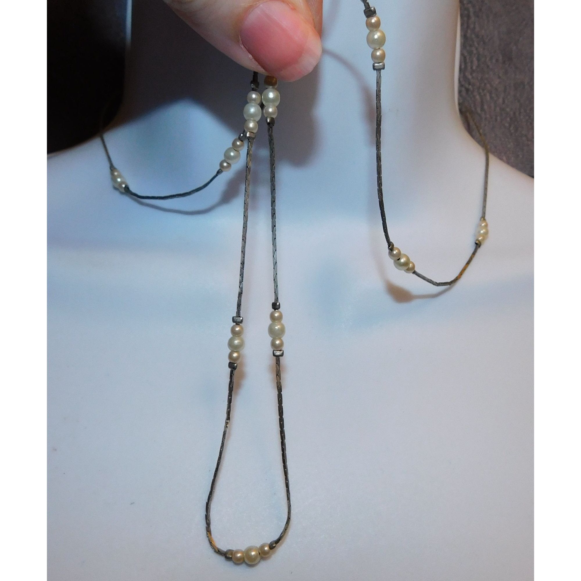 Other Elegant Minimalist Faux Peal Station Necklace On Silver Tone Size ONE SIZE - 1 Thumbnail