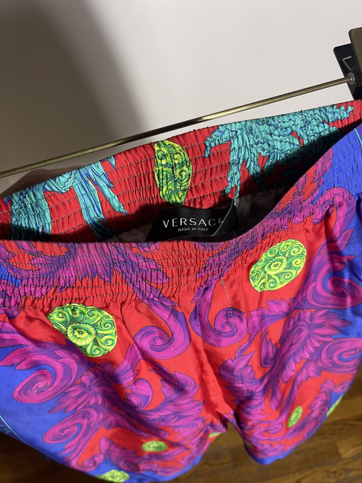 Versace VERSACE SILK SHORTS Size US 30 / EU 46 - 3 Thumbnail