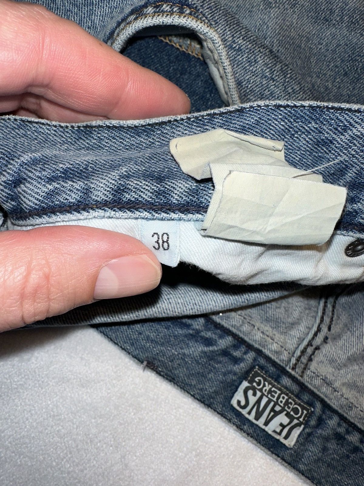 Iceberg × Vintage VTG Iceberg Jean Shorts Mens 35x14 Made In Italy Size US 35 - 4 Thumbnail