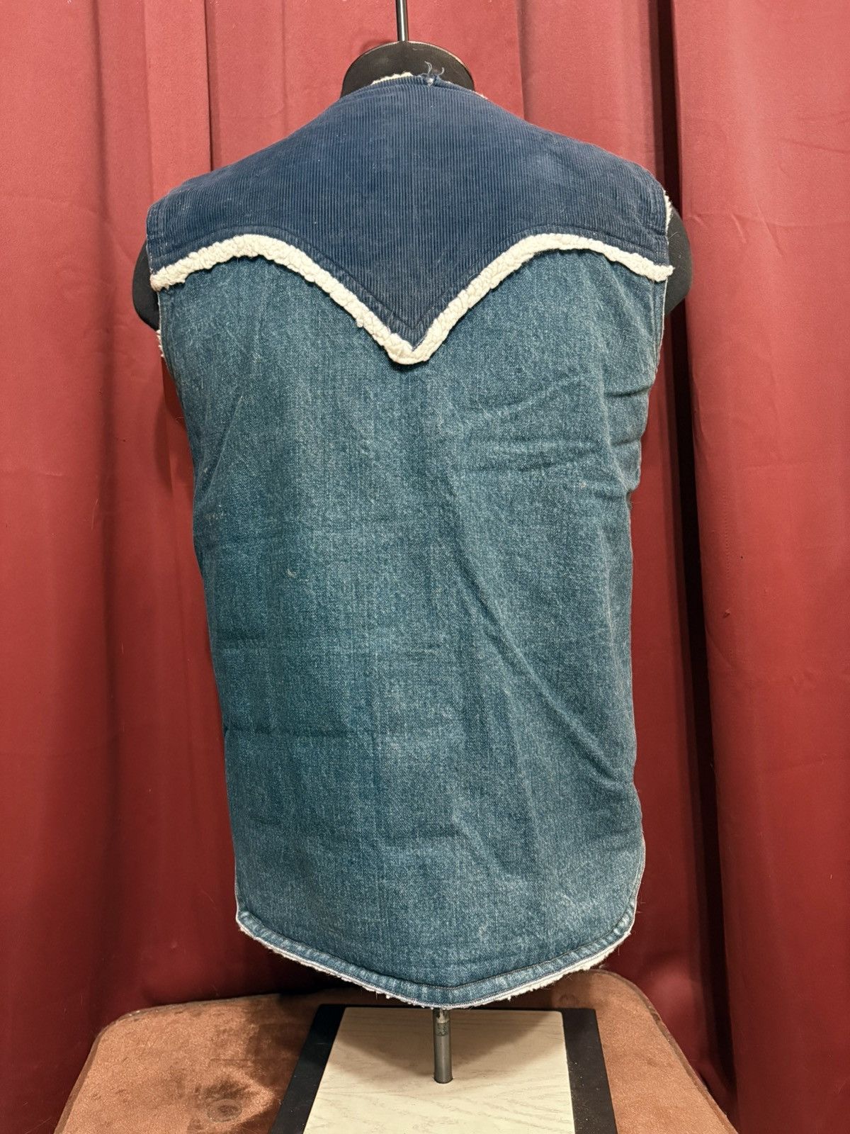 Vintage Vintage Denim Corduroy Vest Sherpa Lined Western Wear Grail Size US M / EU 48-50 / 2 - 2 Thumbnail
