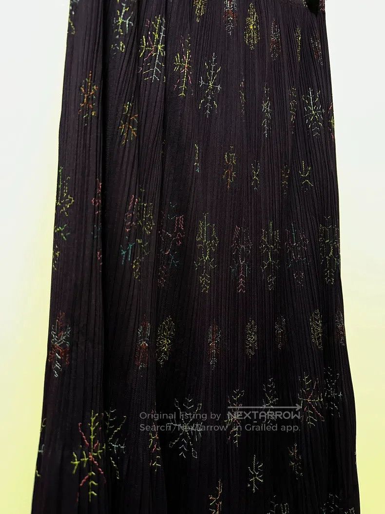 Issey Miyake Issey Miyake size:5 Elegant Purple Midi Skirt Size 22" - 3 Thumbnail